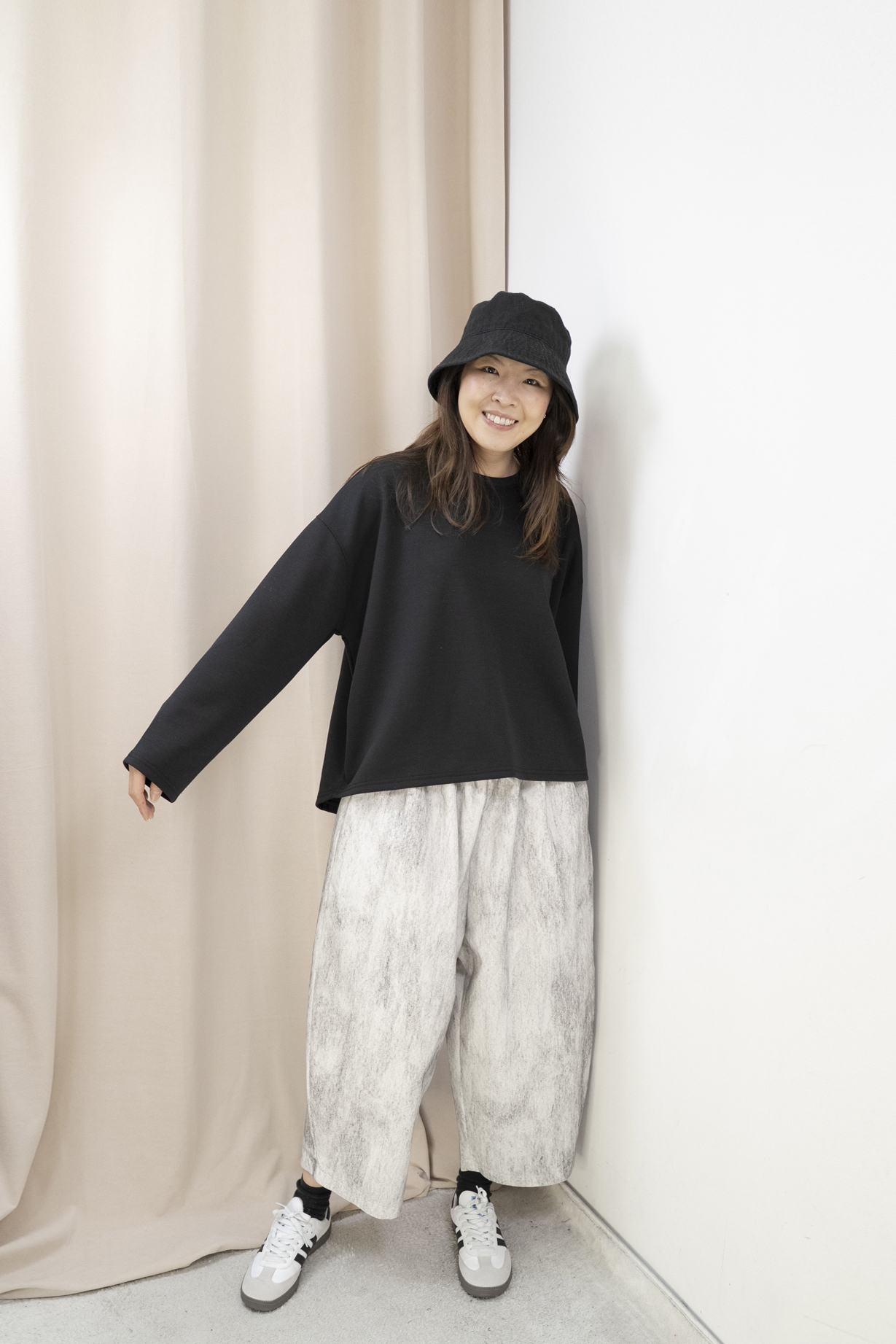 雲朵棉！微鬆造型上衣（黑色）