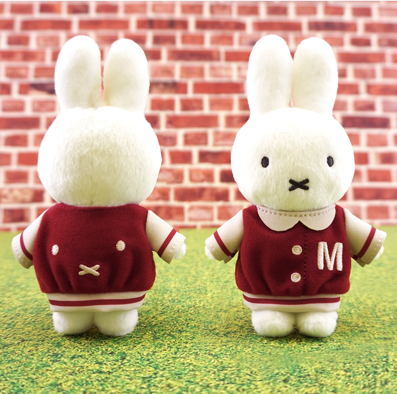 🐰Pre Order  - 心齋橋 miffy Style 限定紅色外套miffy keychain " 由於有限購, 不多接單, 滿額即止 " ( 📦 大約3月底到貨, 若遇到缺貨或其它因素貨期會延遲 ）