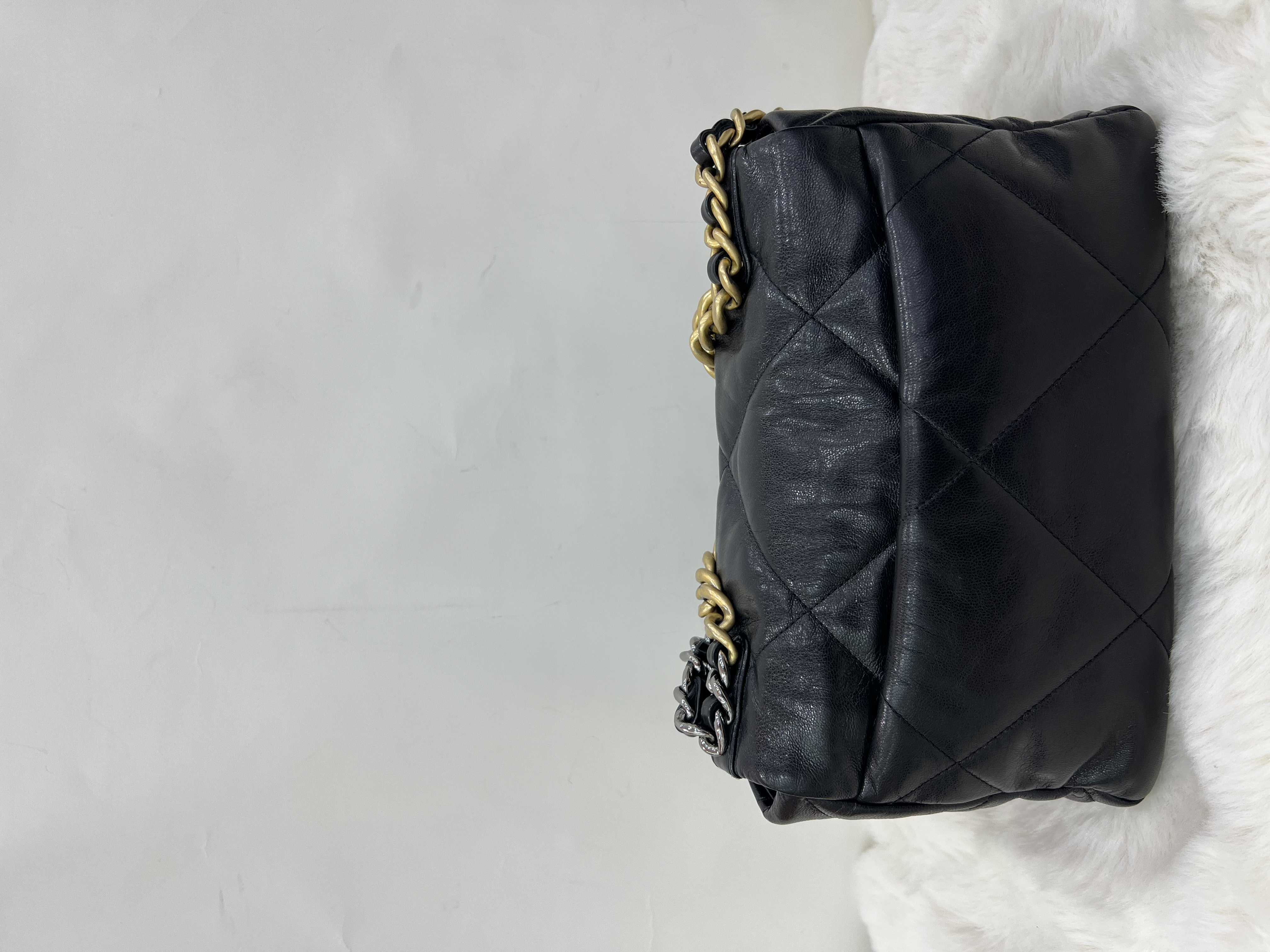 直播貨品 |  [1個-$100 2個-$300］J23