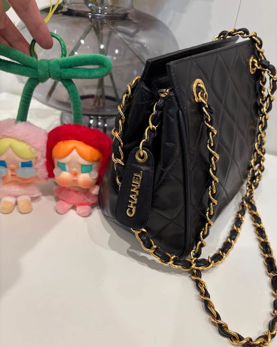 CHANEL Matelasse Chain Vintage Shoulder Bag Black 100%Authentic, 95%New ✅3Card✅Dust bag