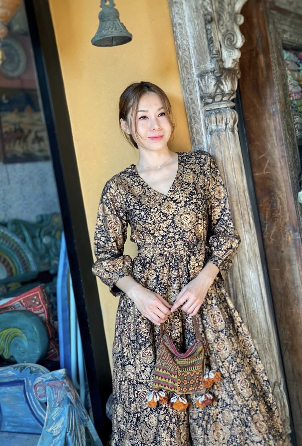 泰國名牌CHEVA - 黑色全燙金印花連腰帶長版連身裙