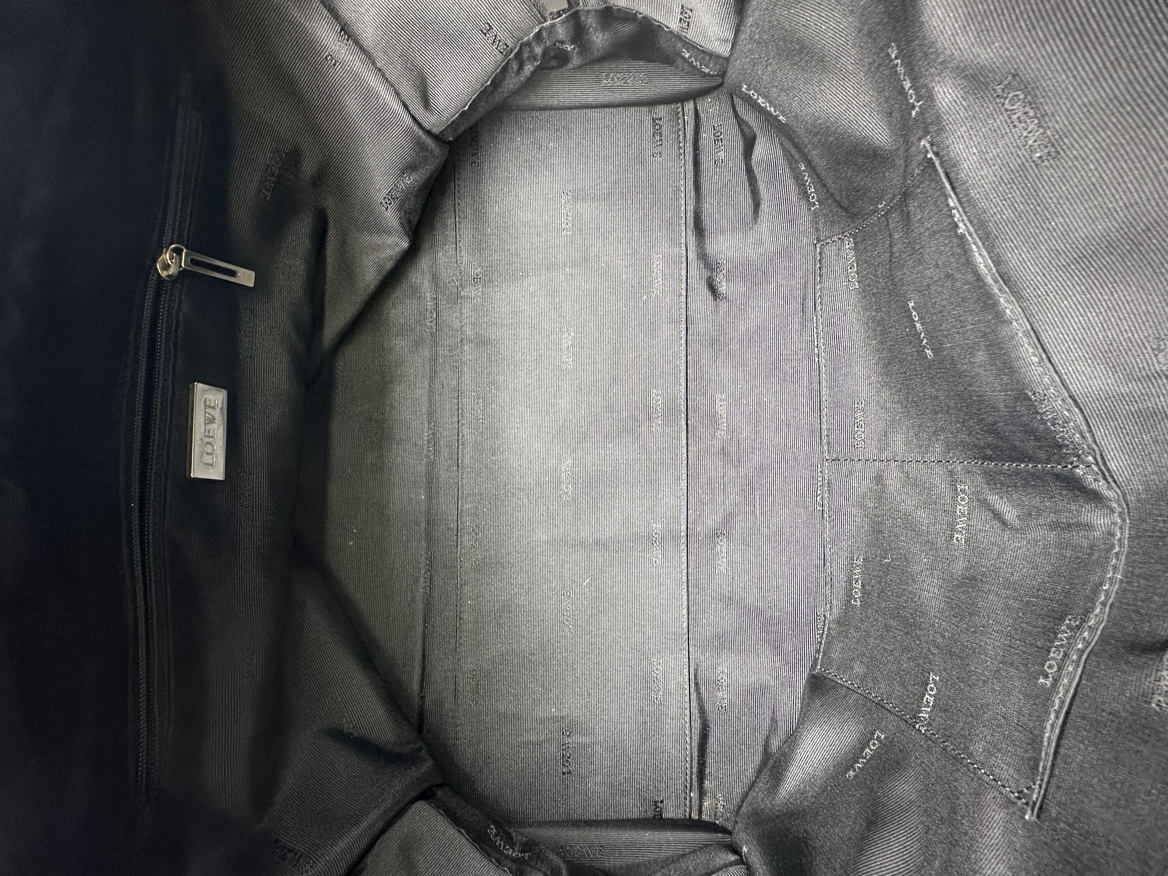 Pre-owned Loewe Amazona 36/ Product Code: 26040403