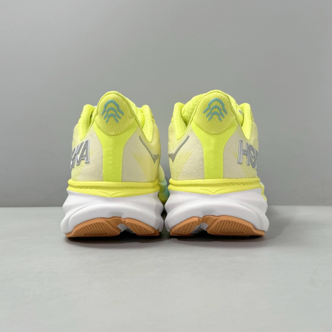 HOKA ONE ONE Clifton 9