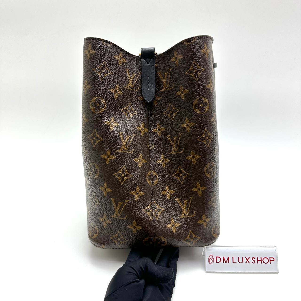 LV Monogram NeoNoe MM Black