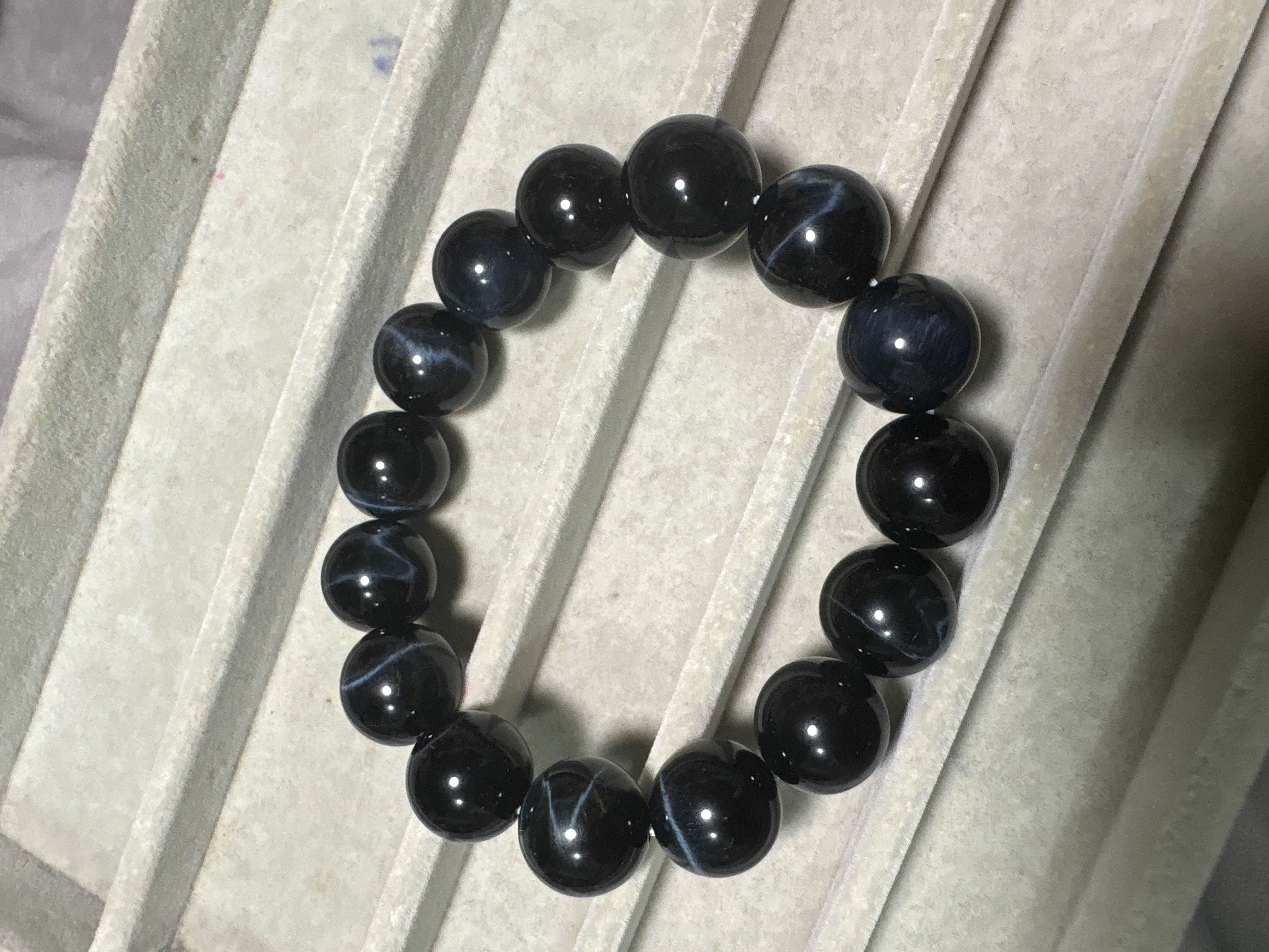 14.5 mm藍虎眼石手串No 3126