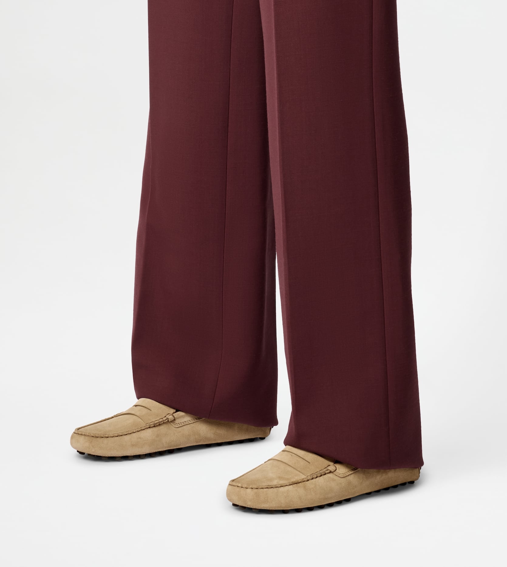 限時優惠✨訂貨📮Tod’s 經典款Gommino豆豆鞋 Size 36-39/40  Color : beige suede