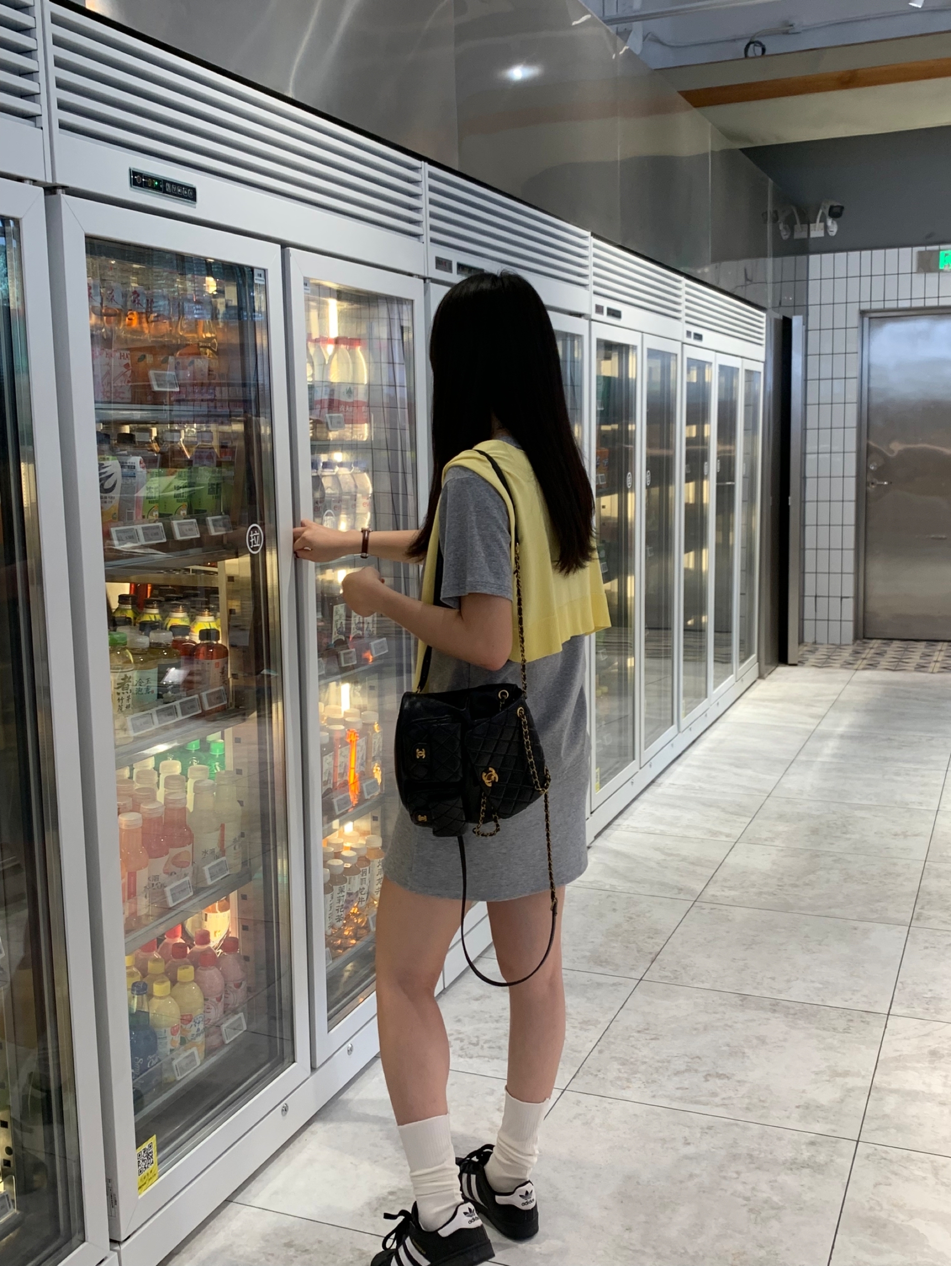 The Herbert Club Letter Embroidery Top+Shawl+Skirt Sets 撞色刺绣字母休闲 3 件套 （3 colours）