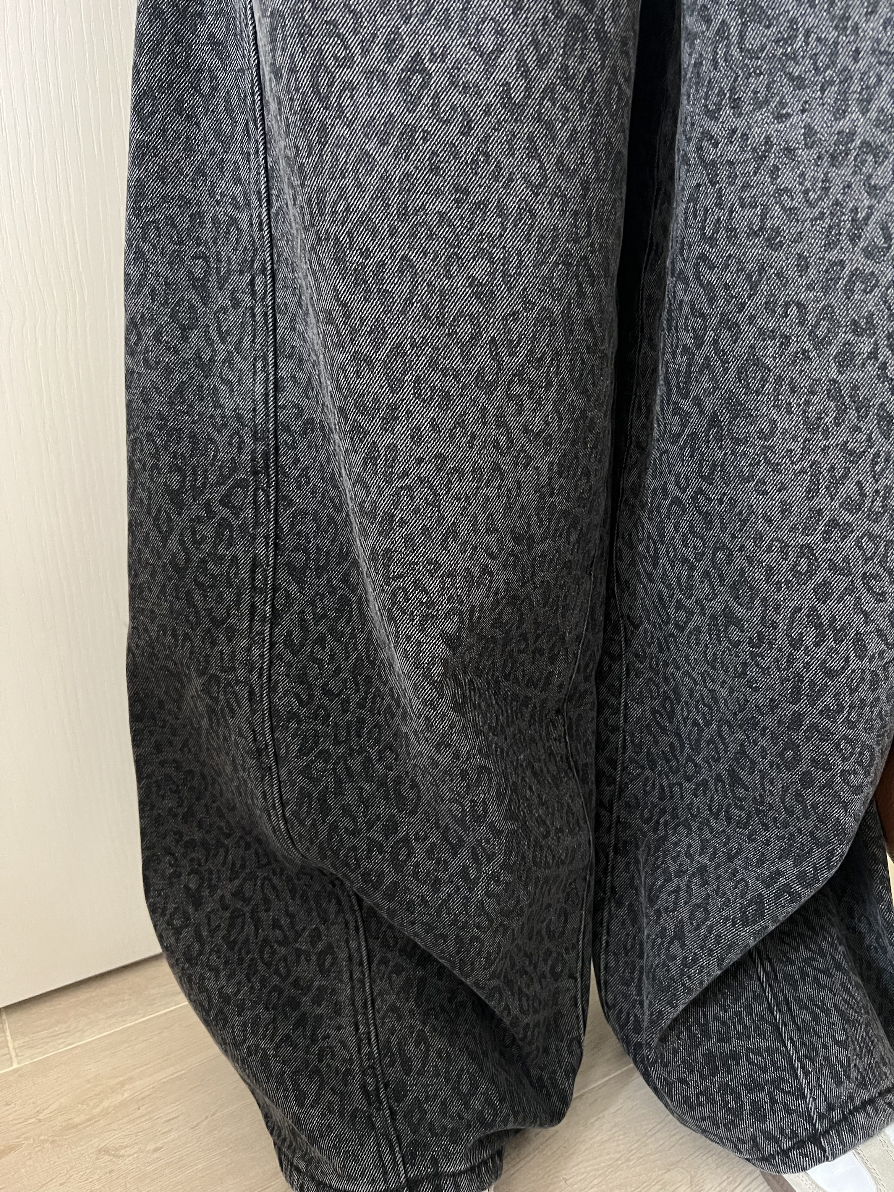 推薦靚cut低調豹紋長牛 自留 現貨