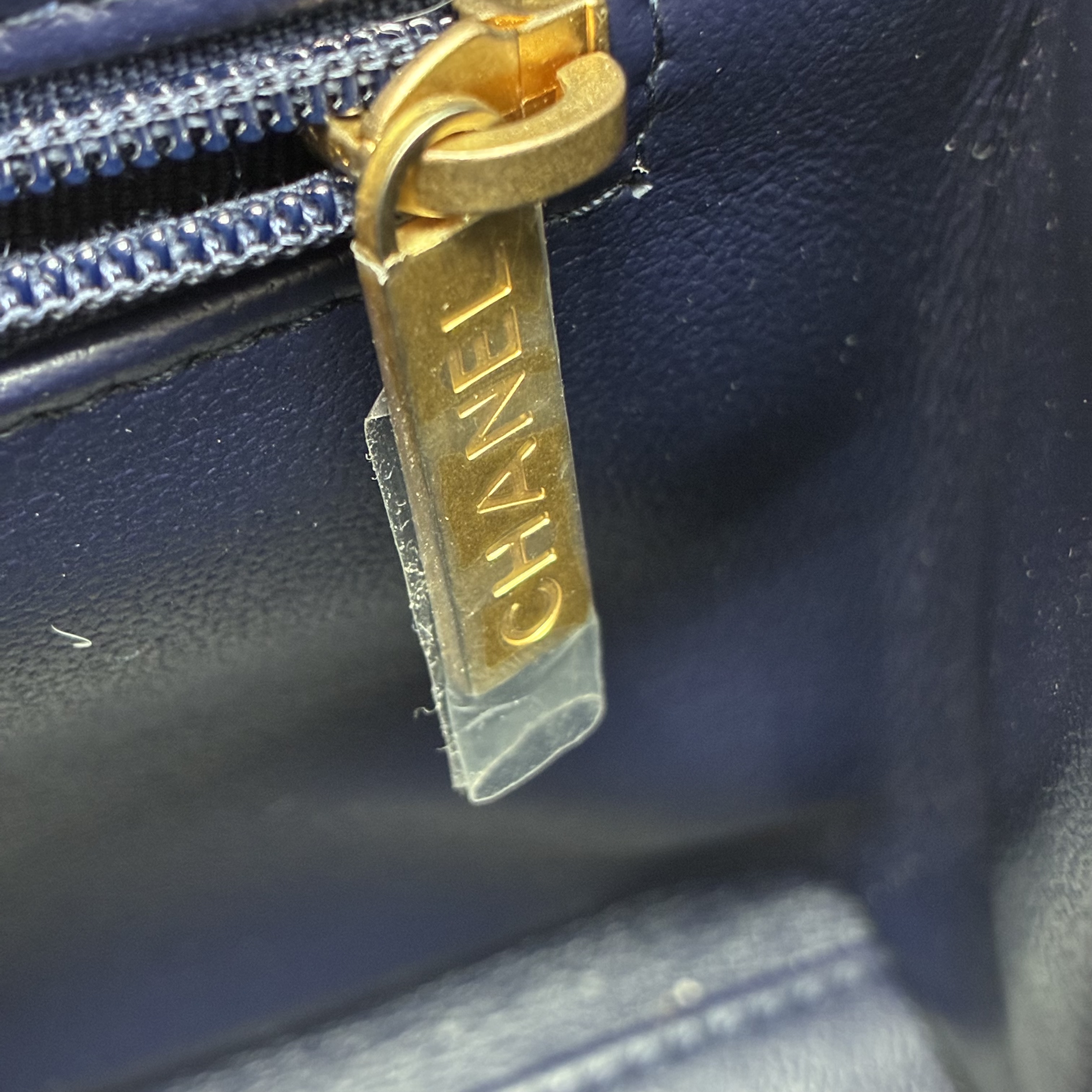 Chanel Kelly Top Handle nano size 海軍藍羊皮