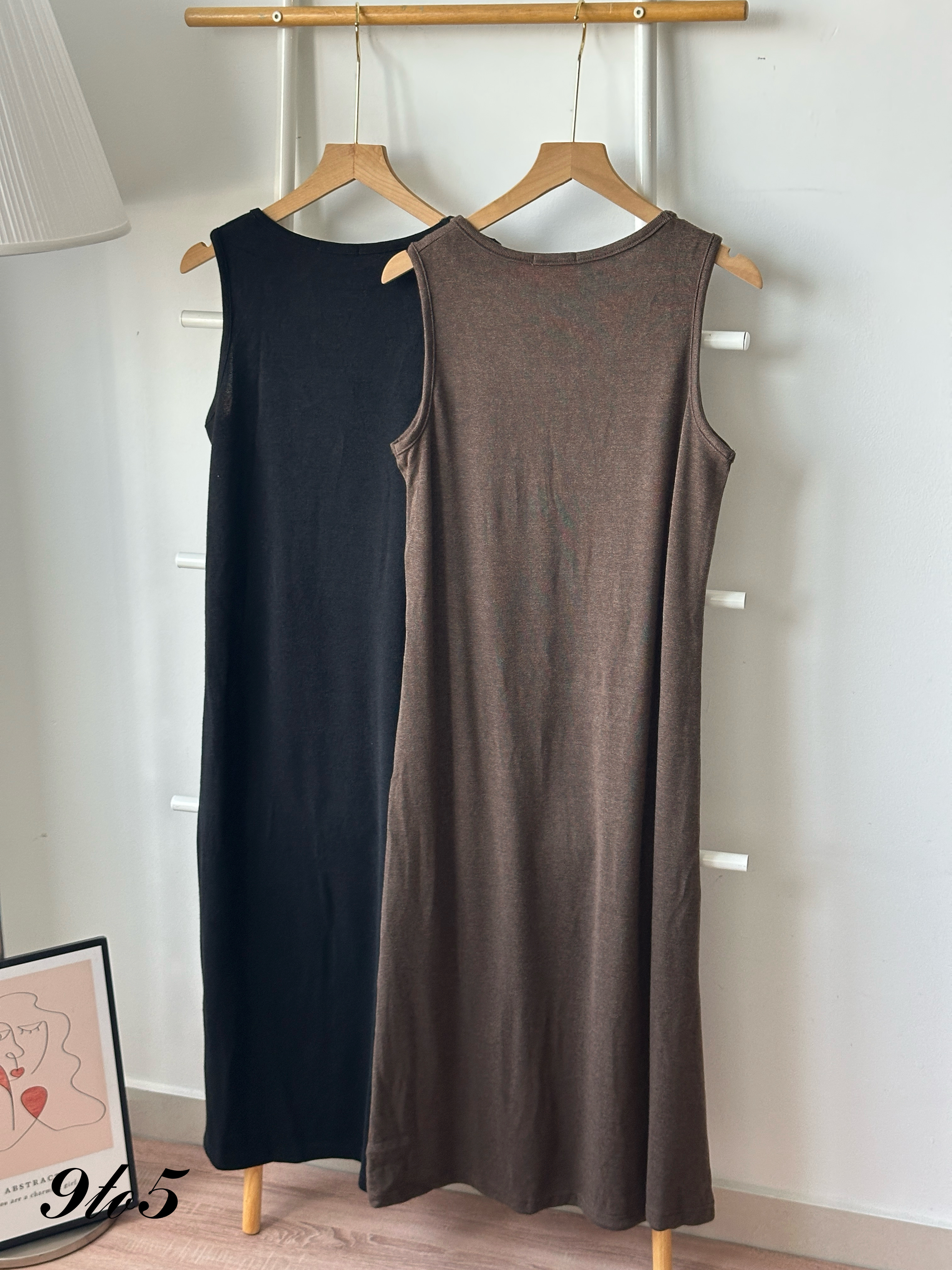 D2359 Sleeveless Long Dress - Black & Brown