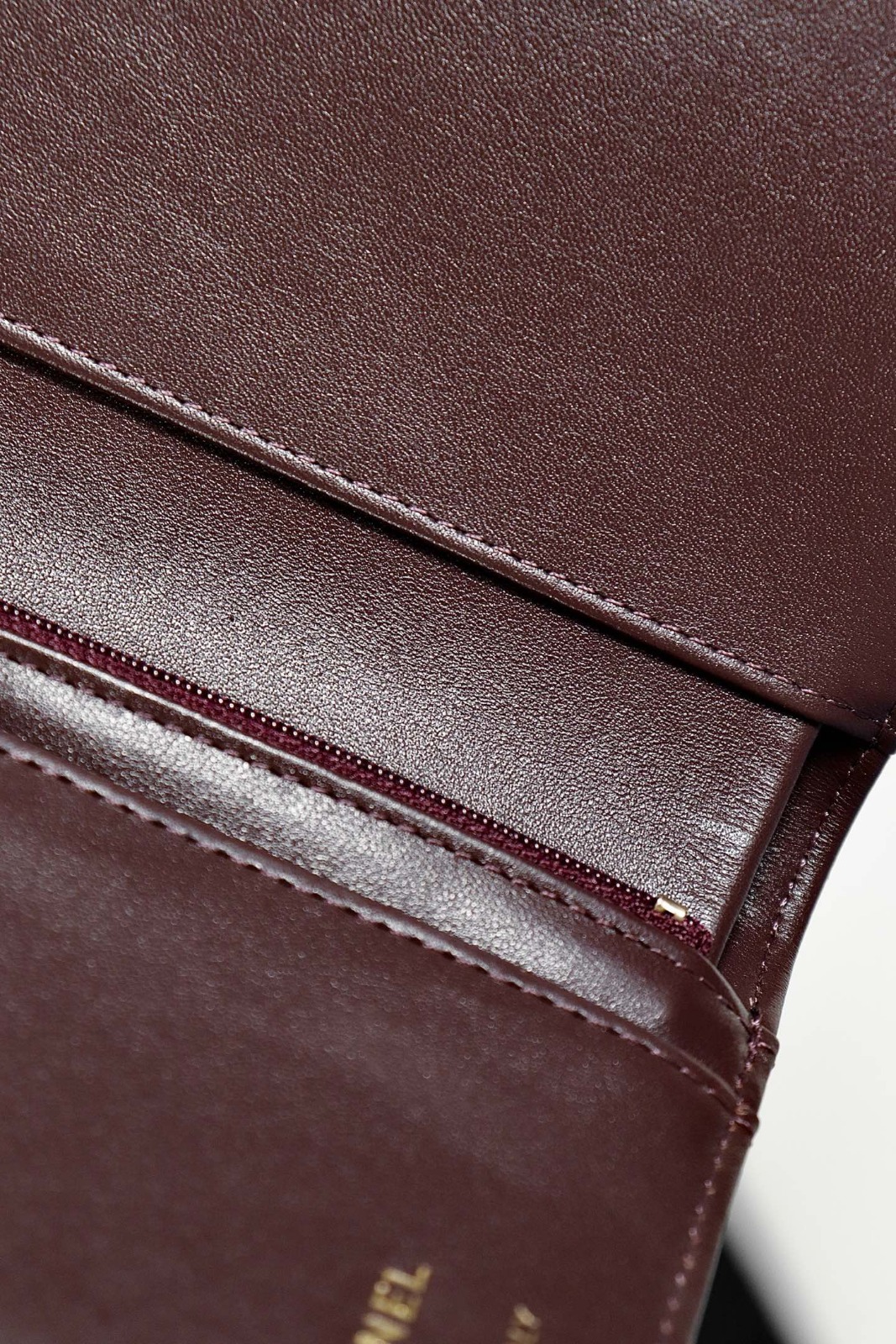 0427 CHA**NEL PASSPORT HOLDER 魚子醬牛皮護照夾銀包⭕正品級⭕6月中