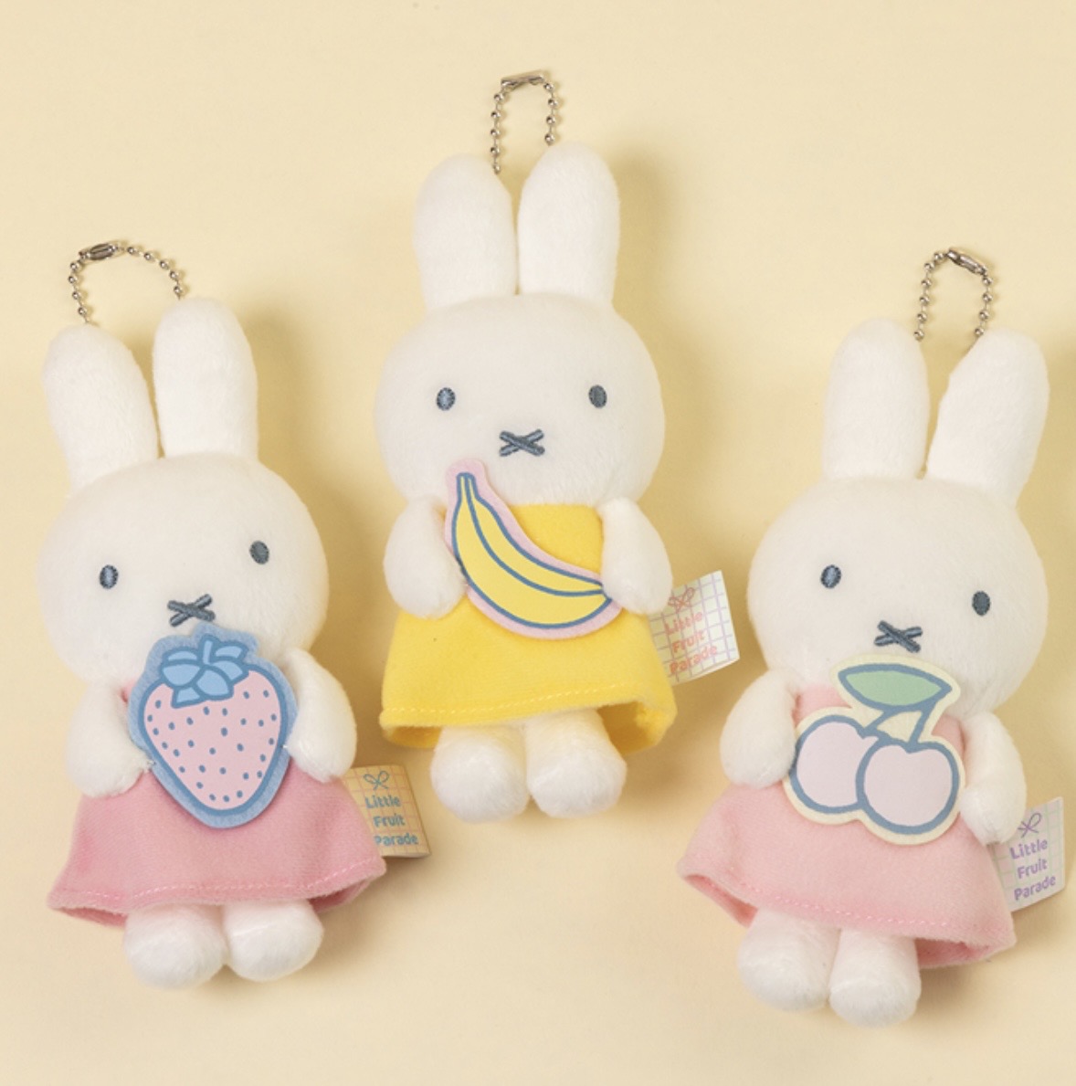 🐰Pre Order  - miffy 聯乘限定 Little Fruit Parade miffy Keychain ( 📦 大約 5月中到貨, 若遇到缺貨或其它因素貨期會延遲 ）