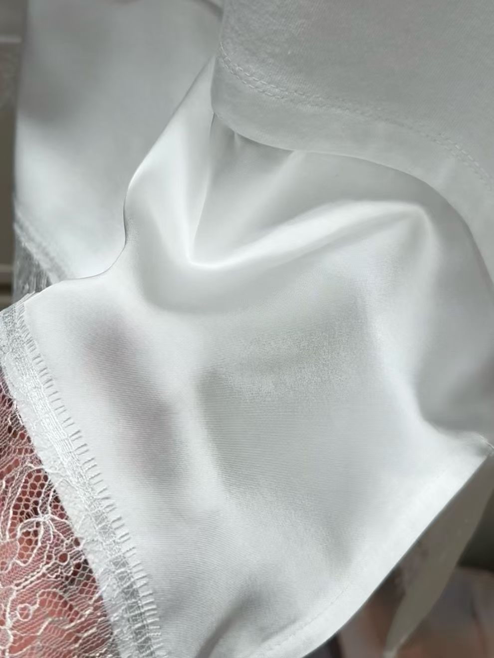 Lace 色丁腳cotton Top