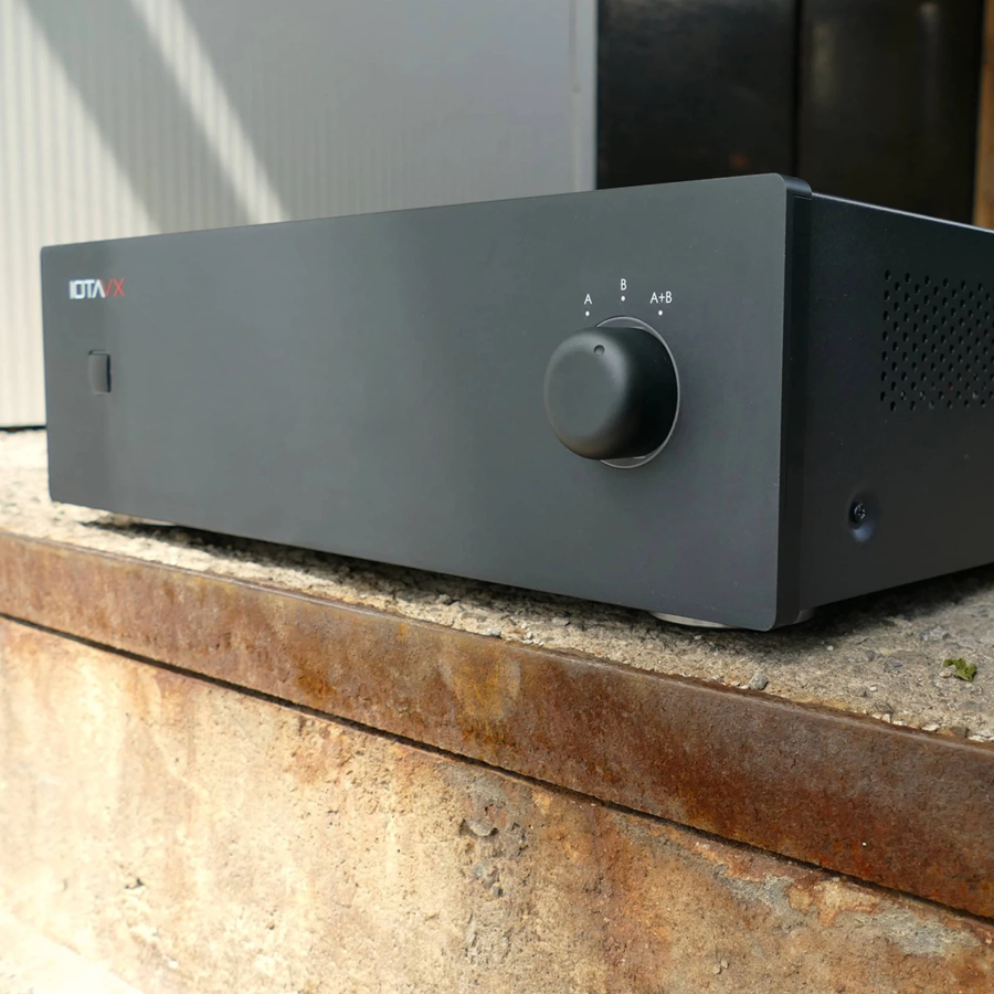 IOTAVX PA40 Stereo Power Amplifier