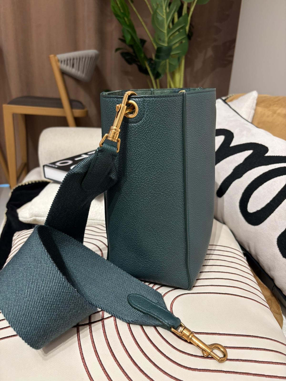 CELINE SANGLE small calfskin Shoulder Bag 95%new ✅dust bag