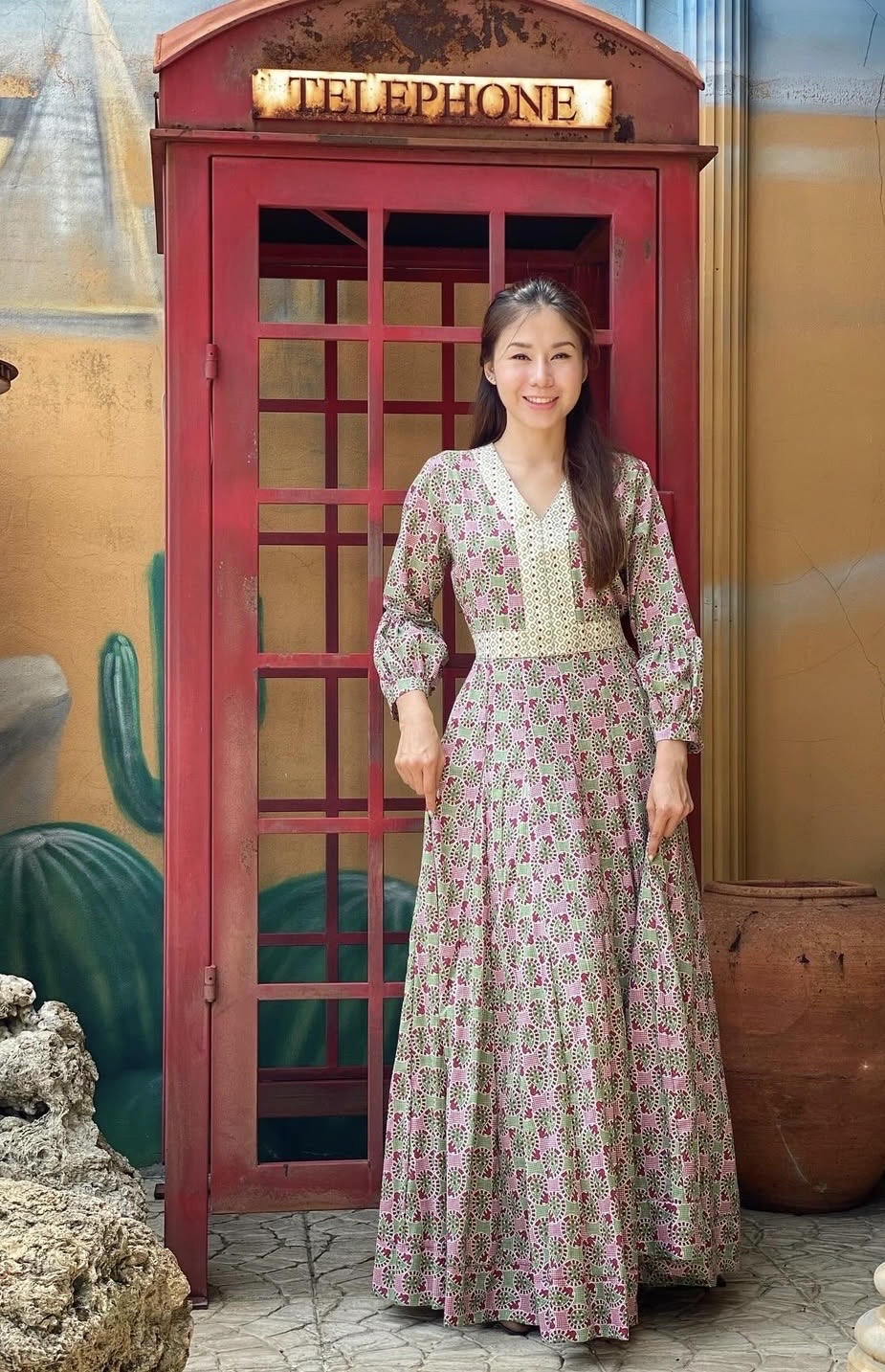 泰國名牌CHEVA - 粉色腰果印花經典款長版連身裙