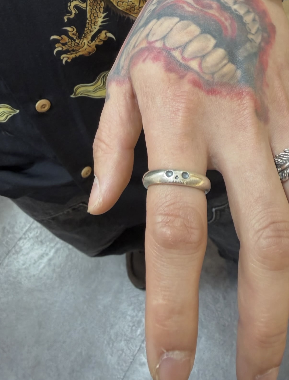 Vantique FUNNY SKULL RING/L