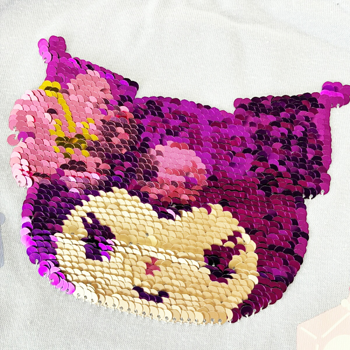 🆕【⭐訂購⭐】  日本直送🌀#Sanrio 閃閃珠片荷葉袖 tee🌀[PLDA-0026] [260417]