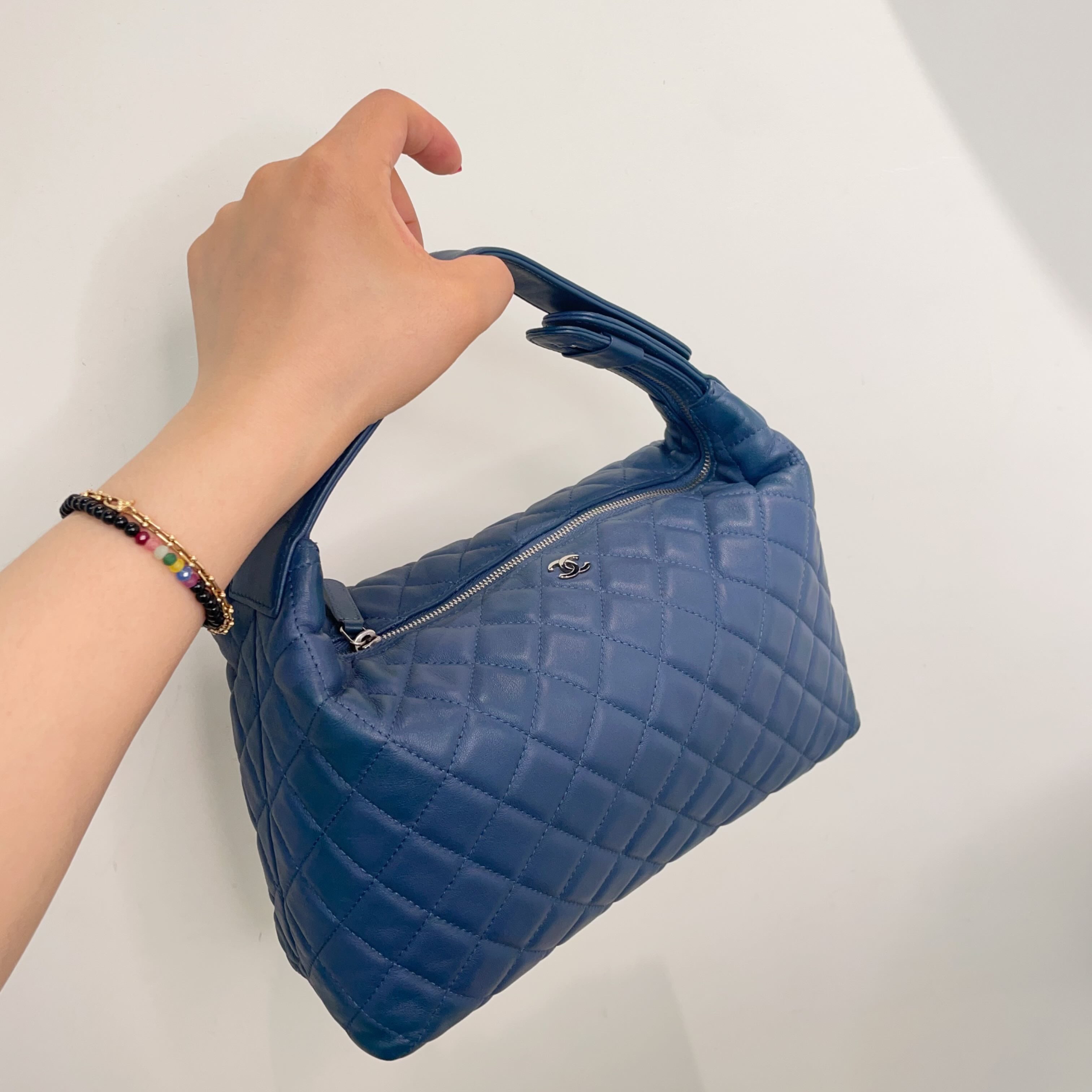 【預訂貨品】Chanel 藍色hobo