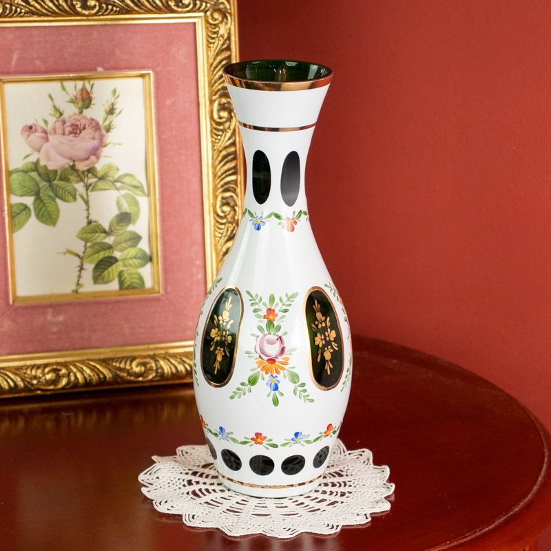 Mid-Century Bohemian Cased Enamel Emerald Green Kunstglas/Art Glass Vase with Sticker Label(GE002)