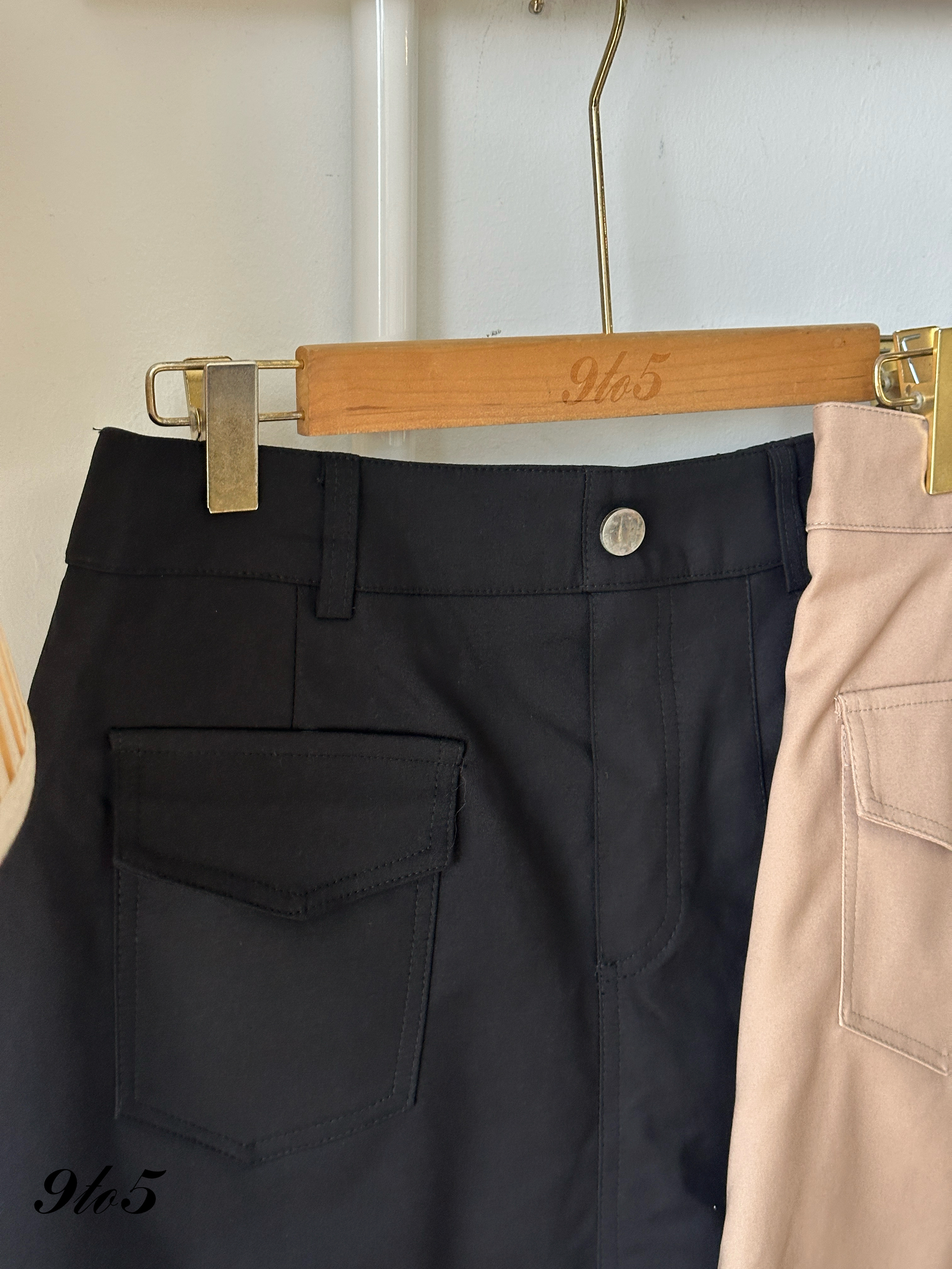 S1853 A Line Short Skirt - Black & Khaki