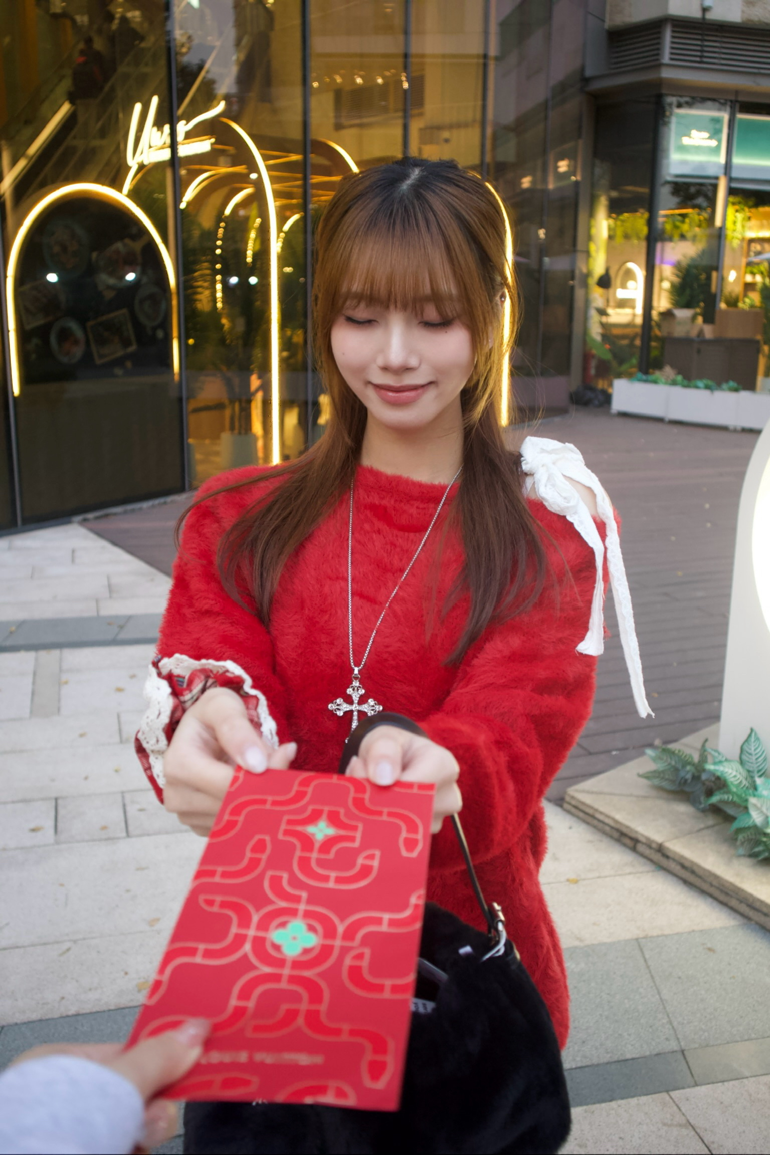 已售罄❌東大門露肩長袖針織衫軟糯絨感毛衣(店主自留)