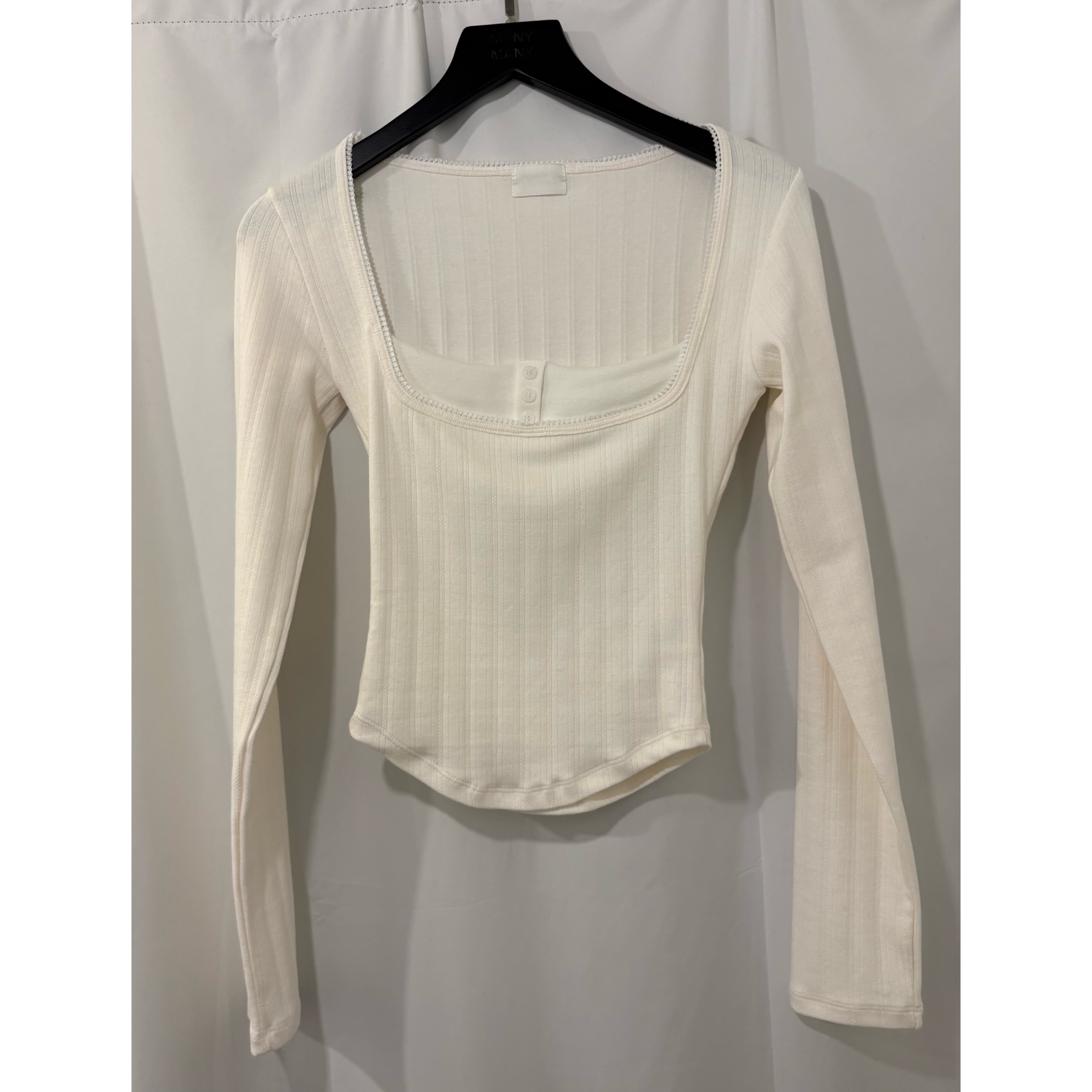 新品價11月1截單🧸2610L《LAYER SQUARE NECK TOP》