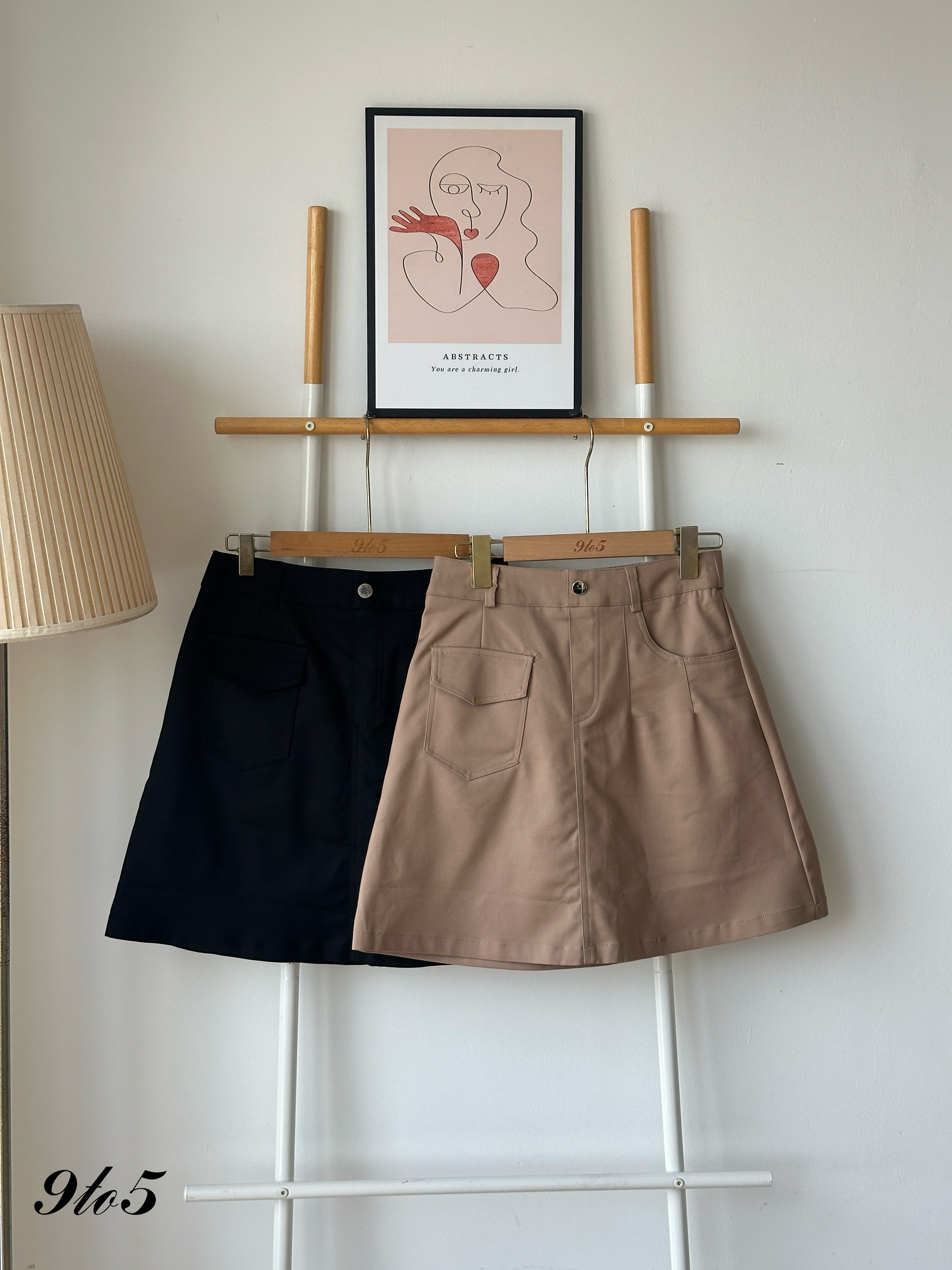 S1853 A Line Short Skirt - Black & Khaki