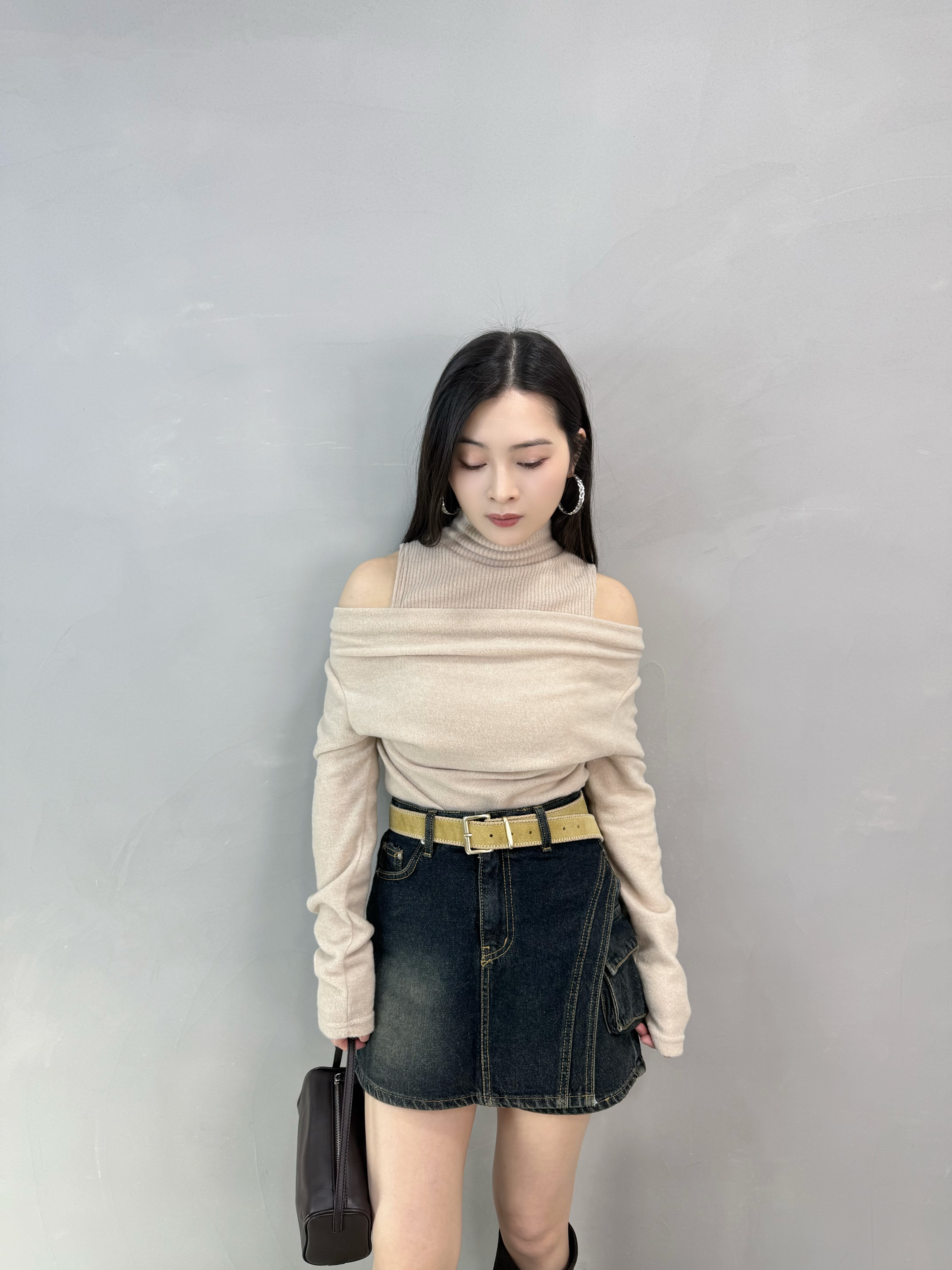 E61 側袋洗水牛仔裙褲