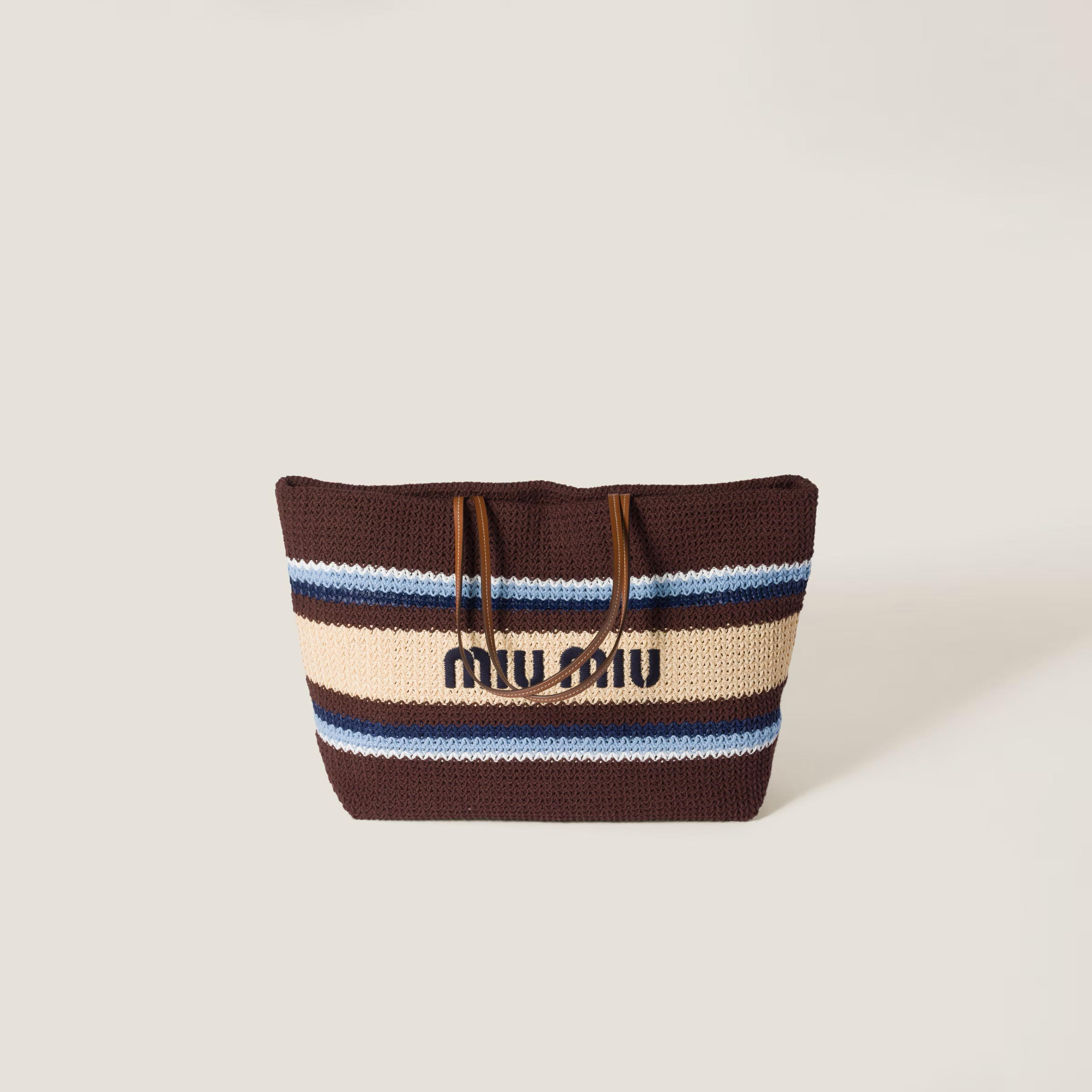 限時折扣✨訂貨🍒MiuMiu Woven Tote Bag  Size 34x40x16cm
