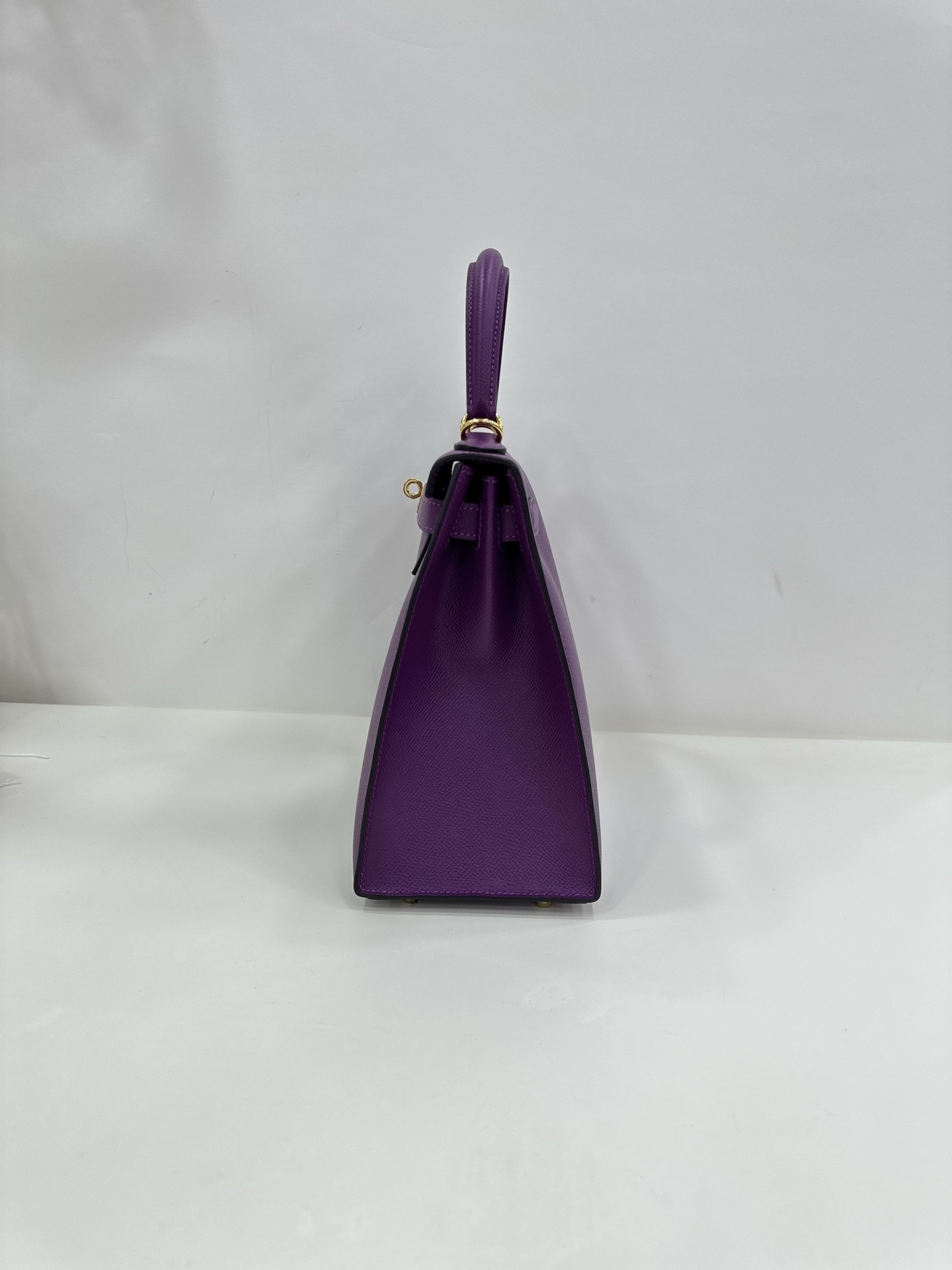 Pre-Owned Hermes Kelly 28 / StampD