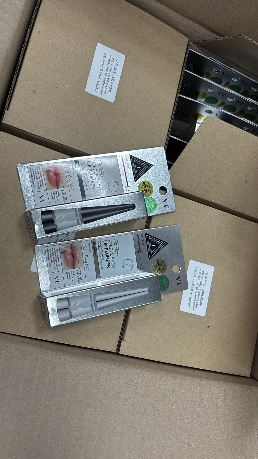 💜韓國VT微針唇部豐厚精華晶豐唇蜜 4.3g/支