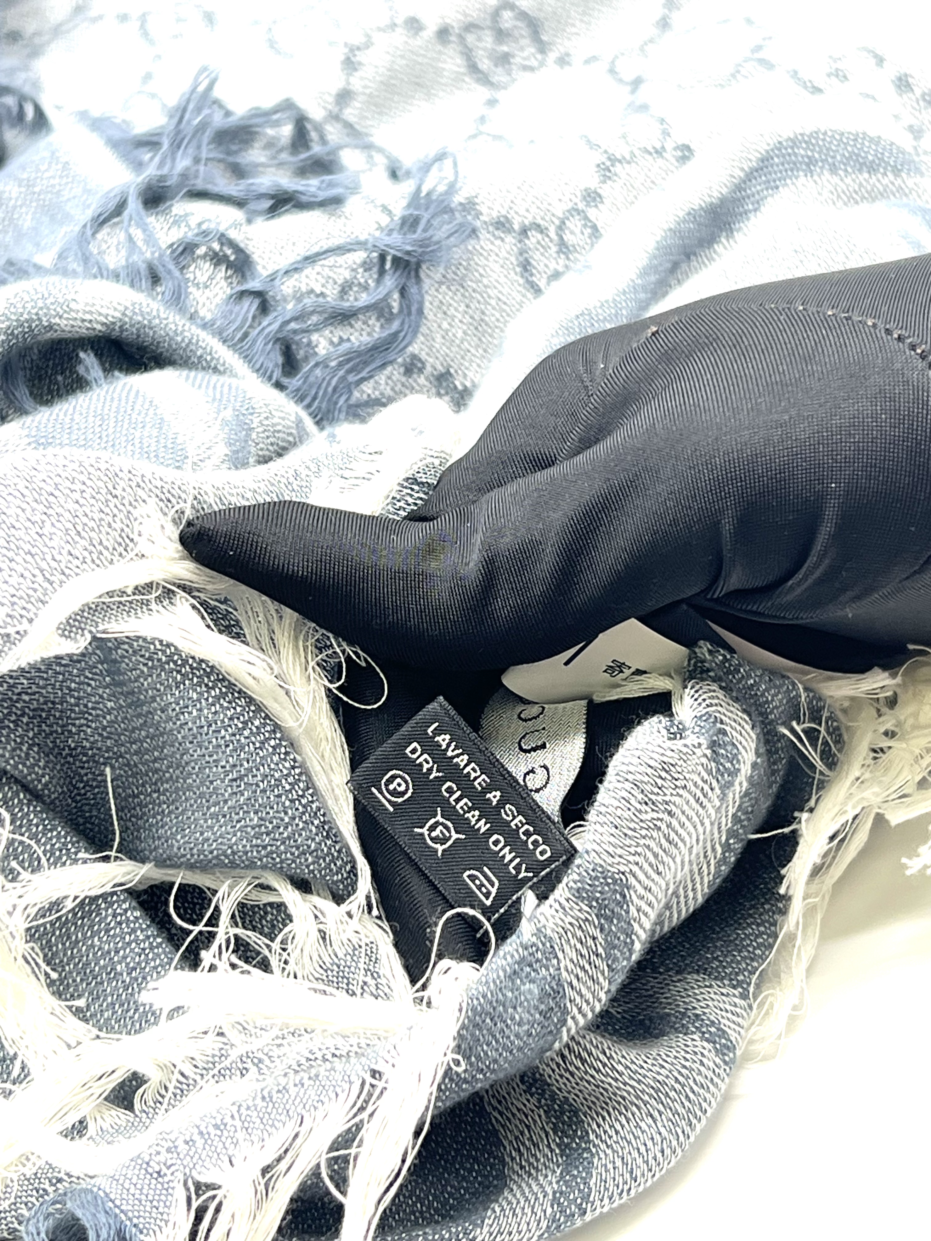 Pre-Owned GUCCI GG Jacquard Pattern Knitted Scarf / Product Code: 26040702