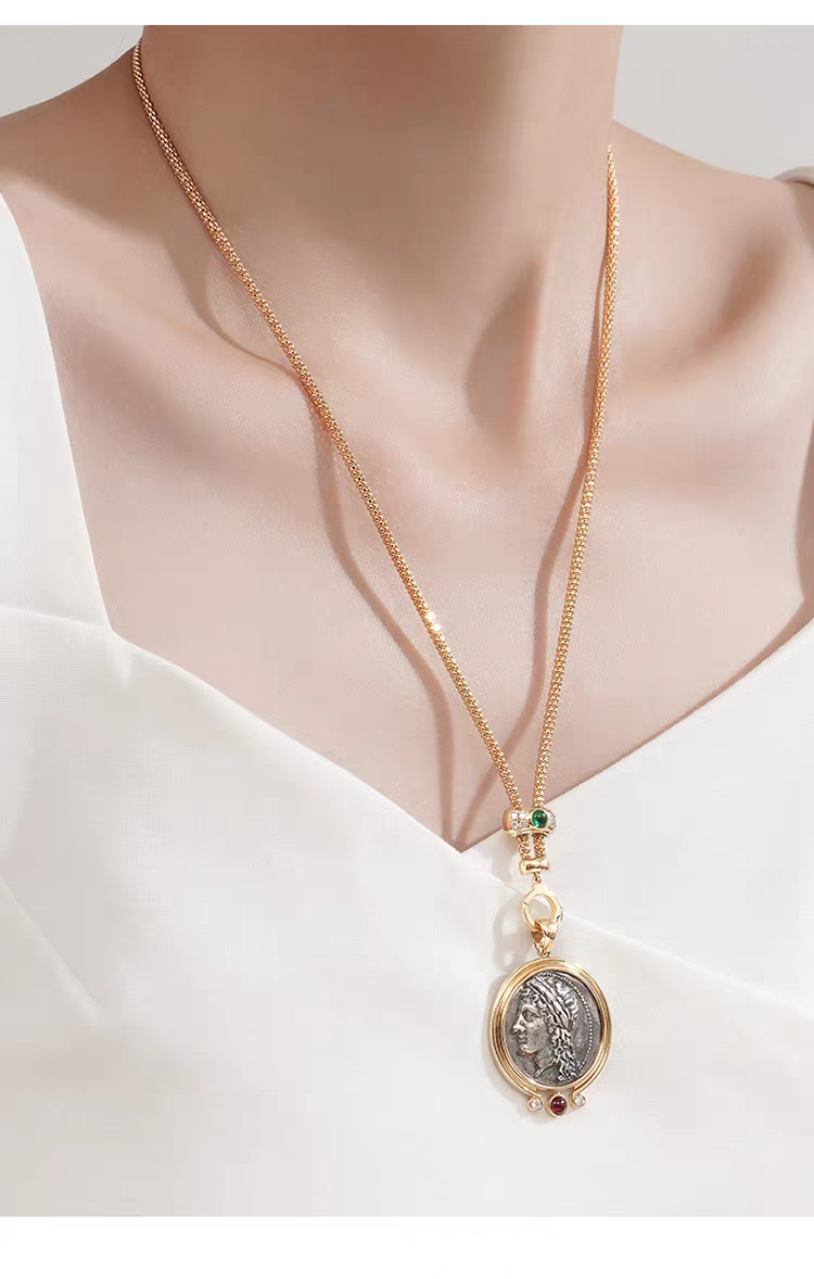 18K祖母绿鑽石項鏈