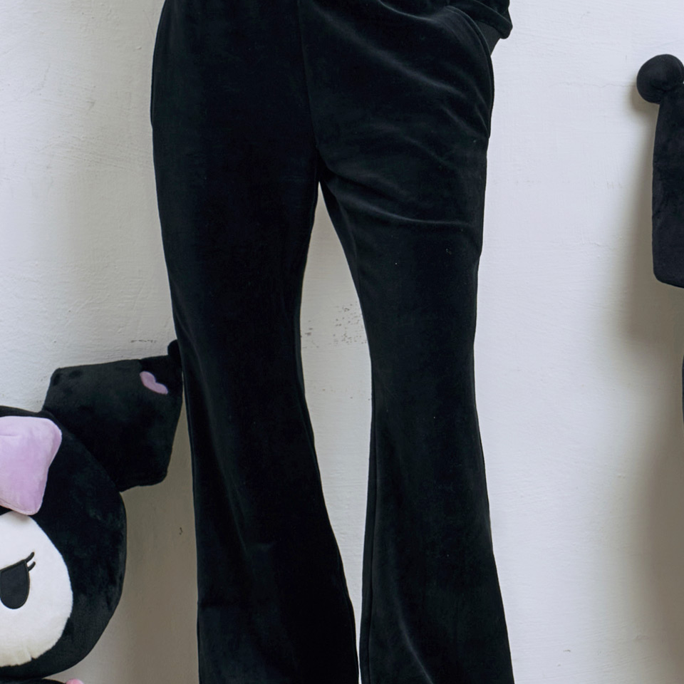 Venhit x Kuromi Velour Bootcut Pants Black