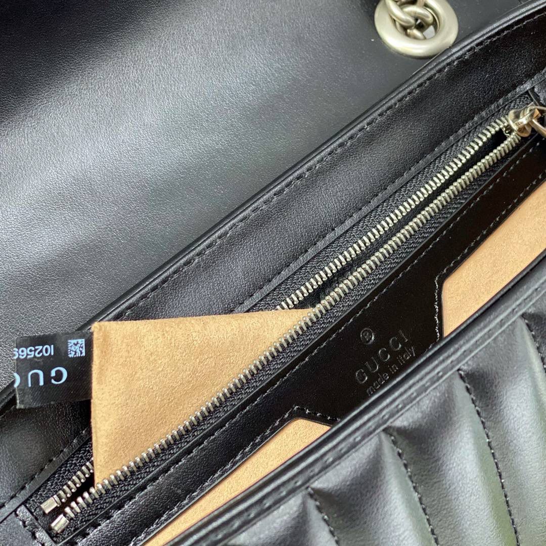 ▪大货实拍图 𝗚𝗚 𝗠𝗮𝗿𝗺𝗼𝗻𝘁几何系列 型号：443497 尺寸：26*15*7cm