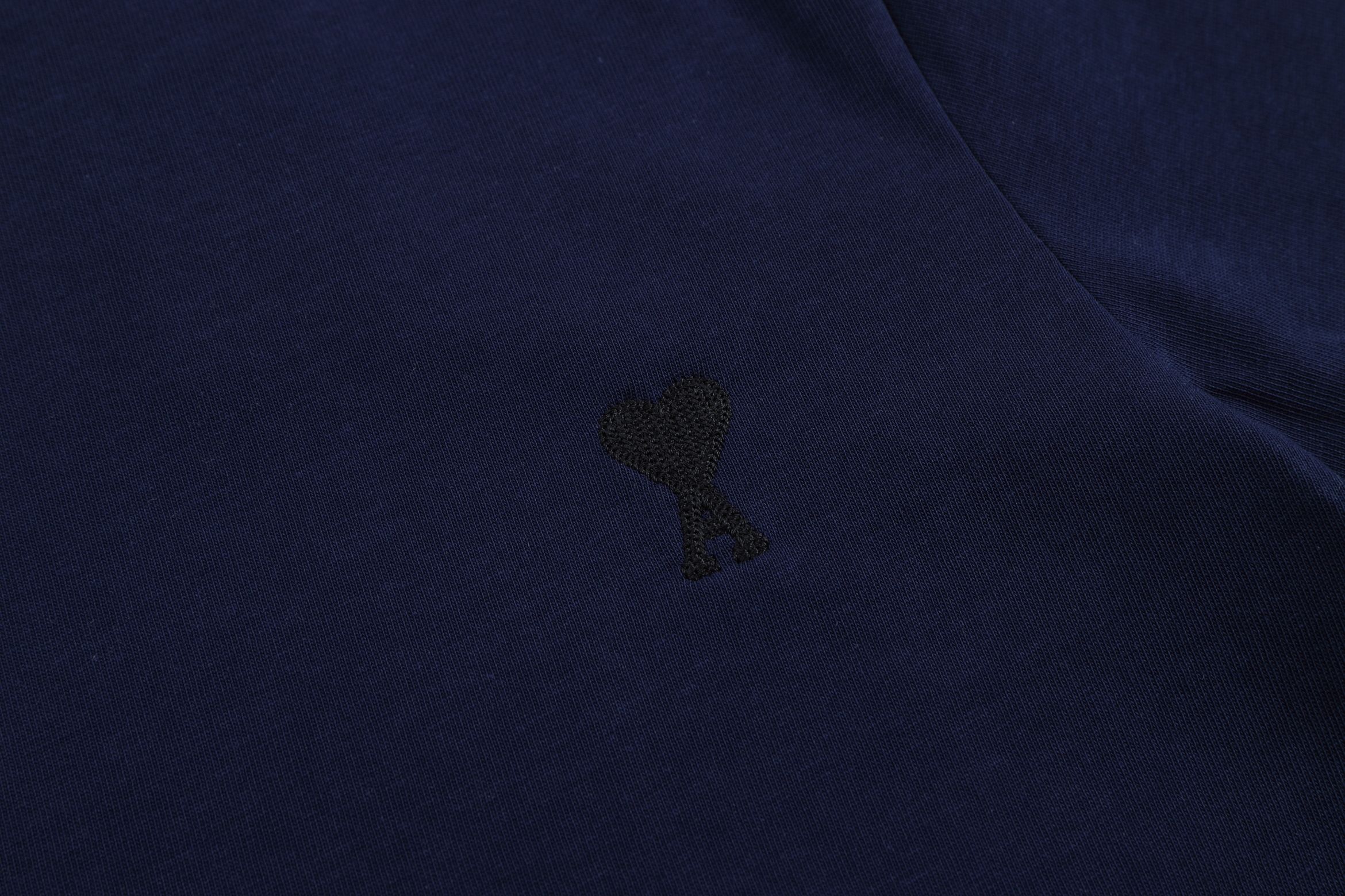 Ami Paris 小爱心刺繡短袖Tee