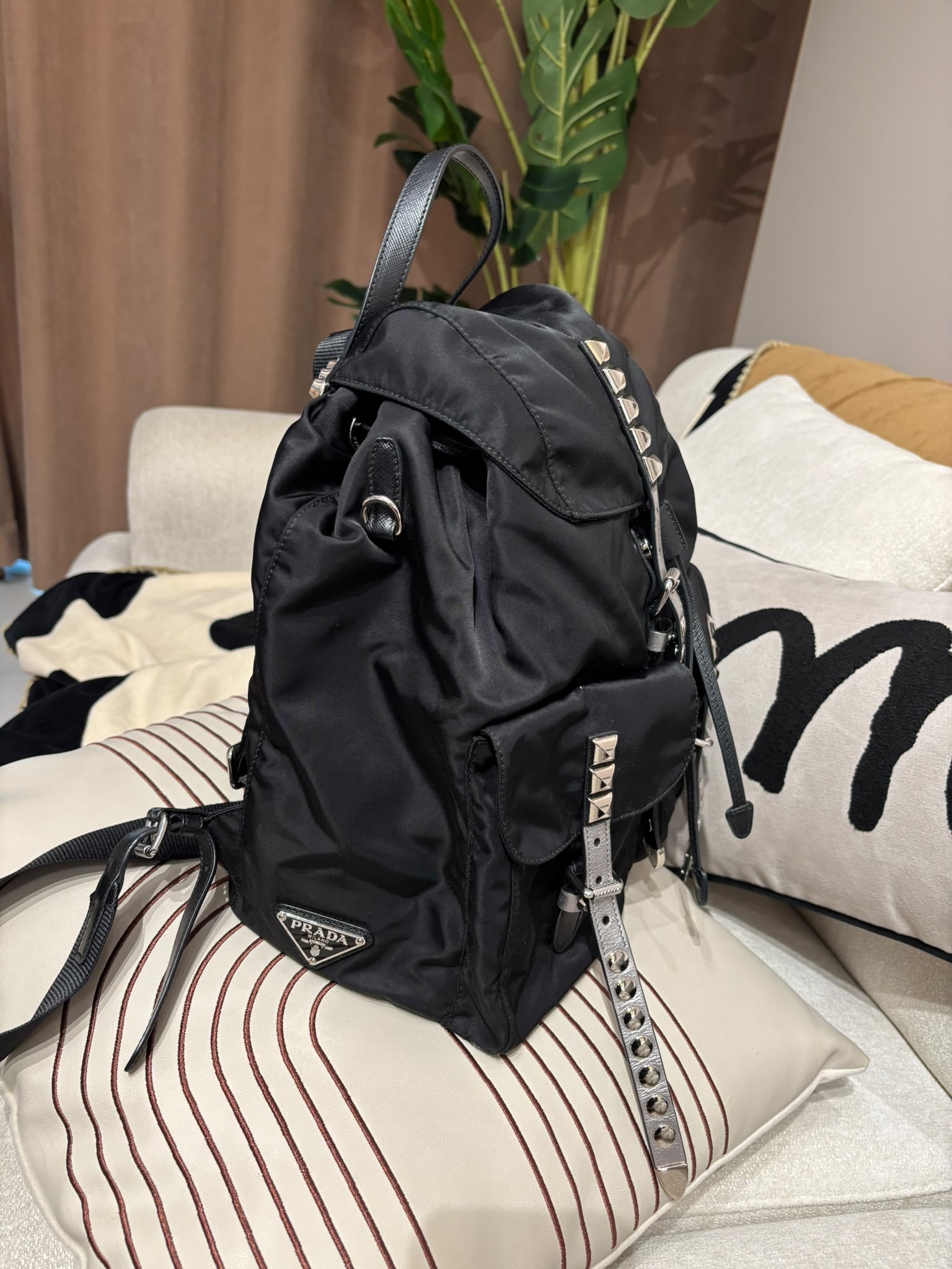 Prada backpack nylon 100%Authentic, 95%new ✅dust bag