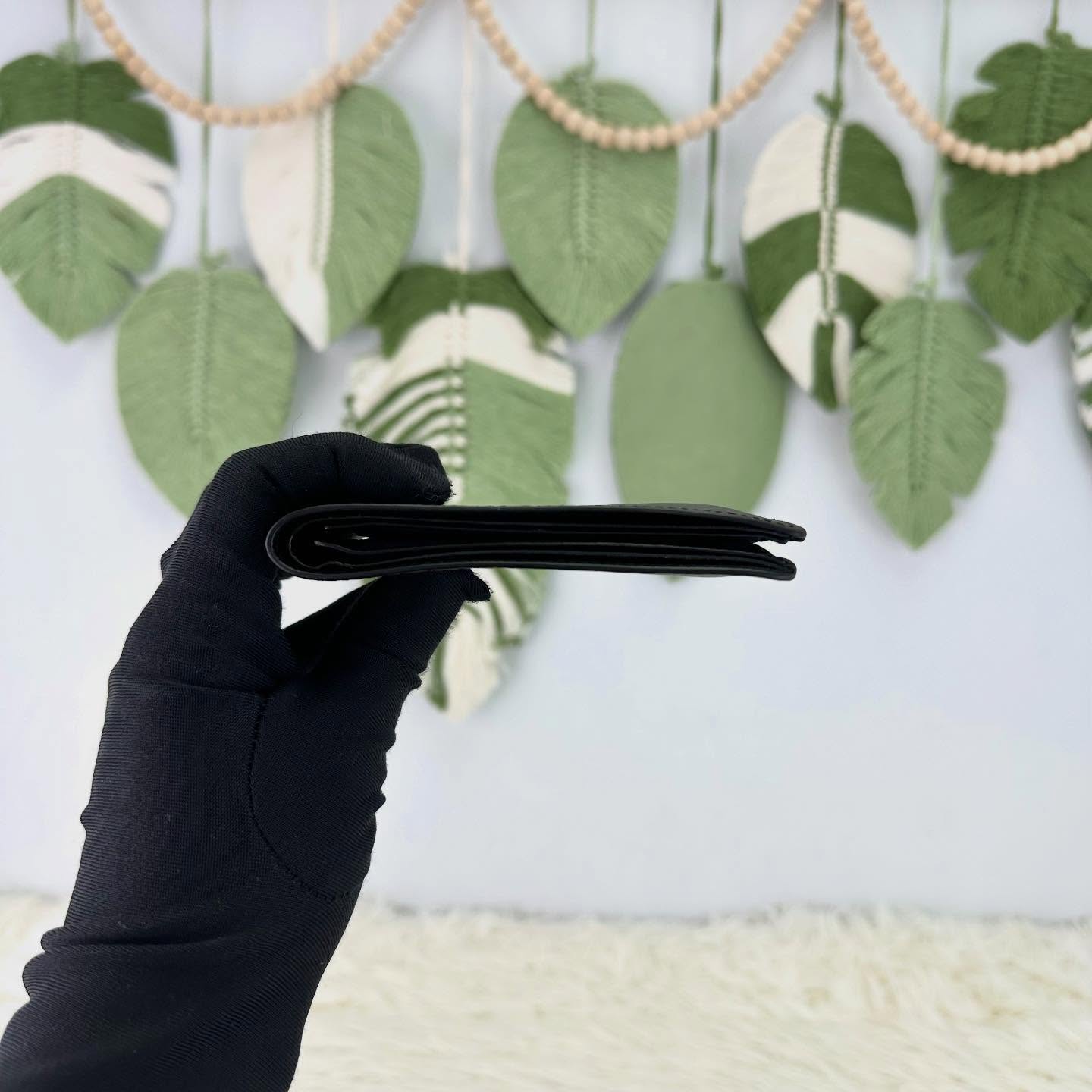 LV 🤍PRE OWNED Slender 黑色老花短銀包 晶片款🖤