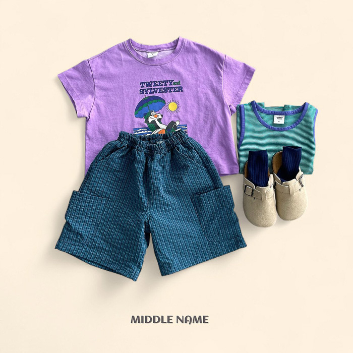 🇰🇷middle name tee