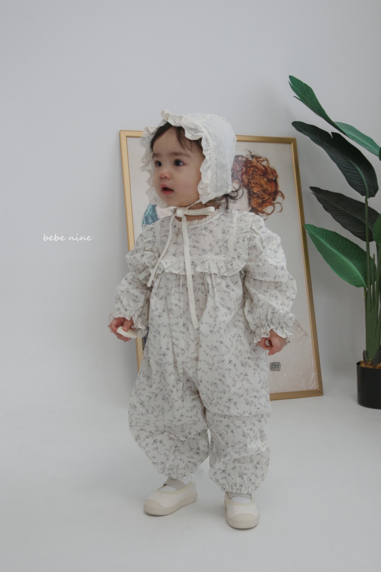 🌸預訂 韓國直送🌸🇰🇷Bebenine兩色碎花蕾絲荷葉邊方領寬鬆長袖連身服