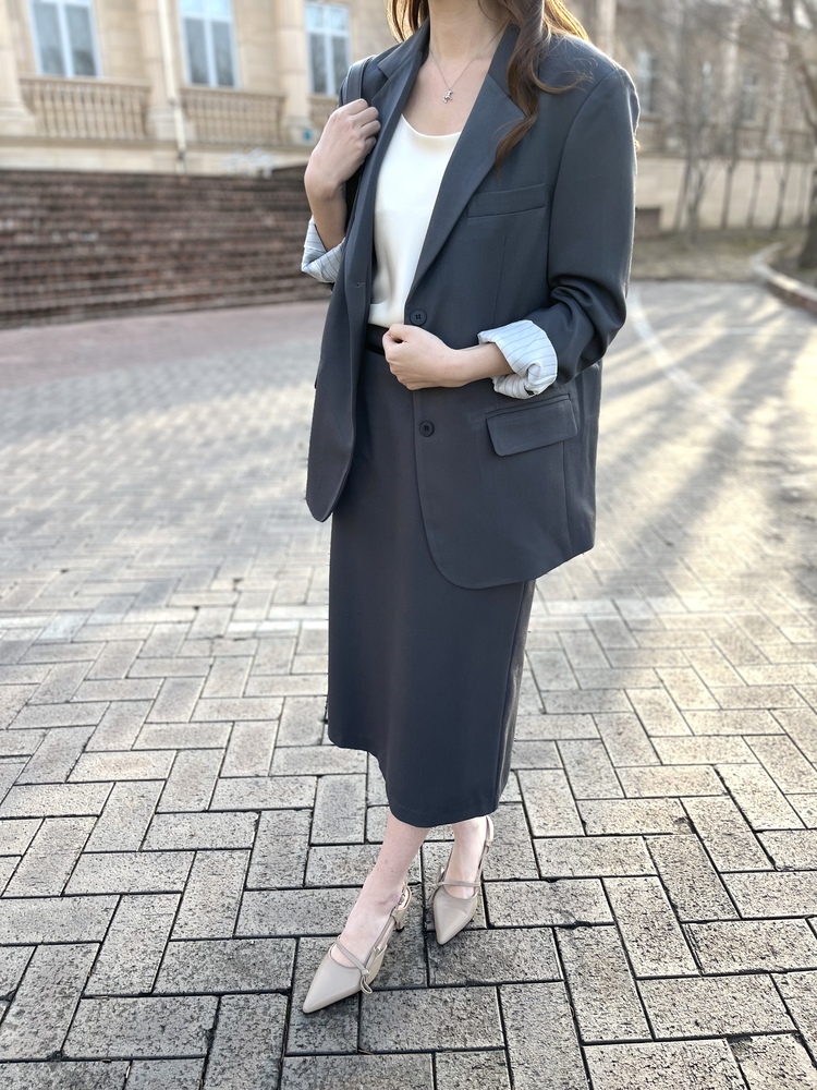 Atelier Relaxed Blazer (Charcoal)