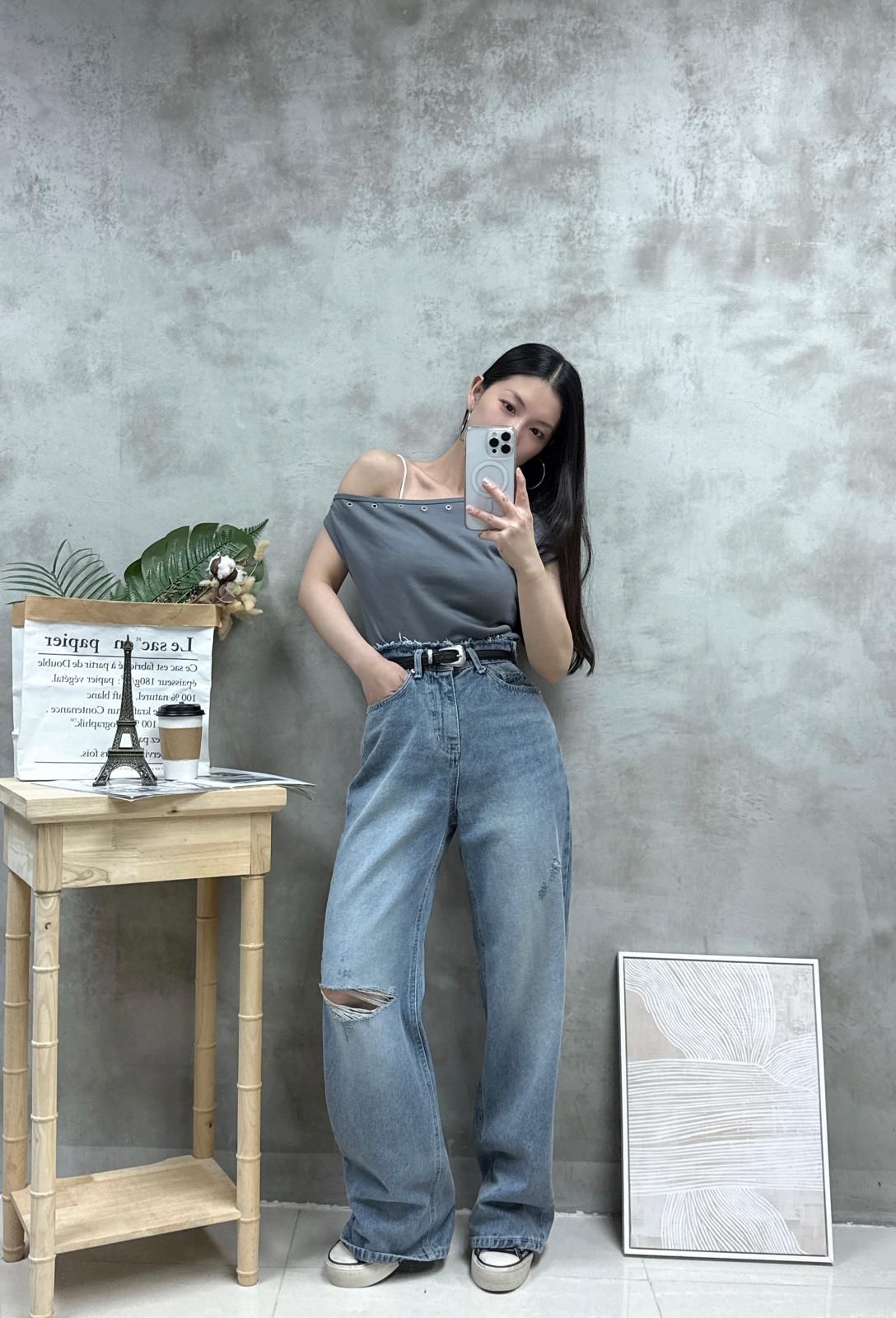 G26 蘇蘇腰介爛牛仔褲