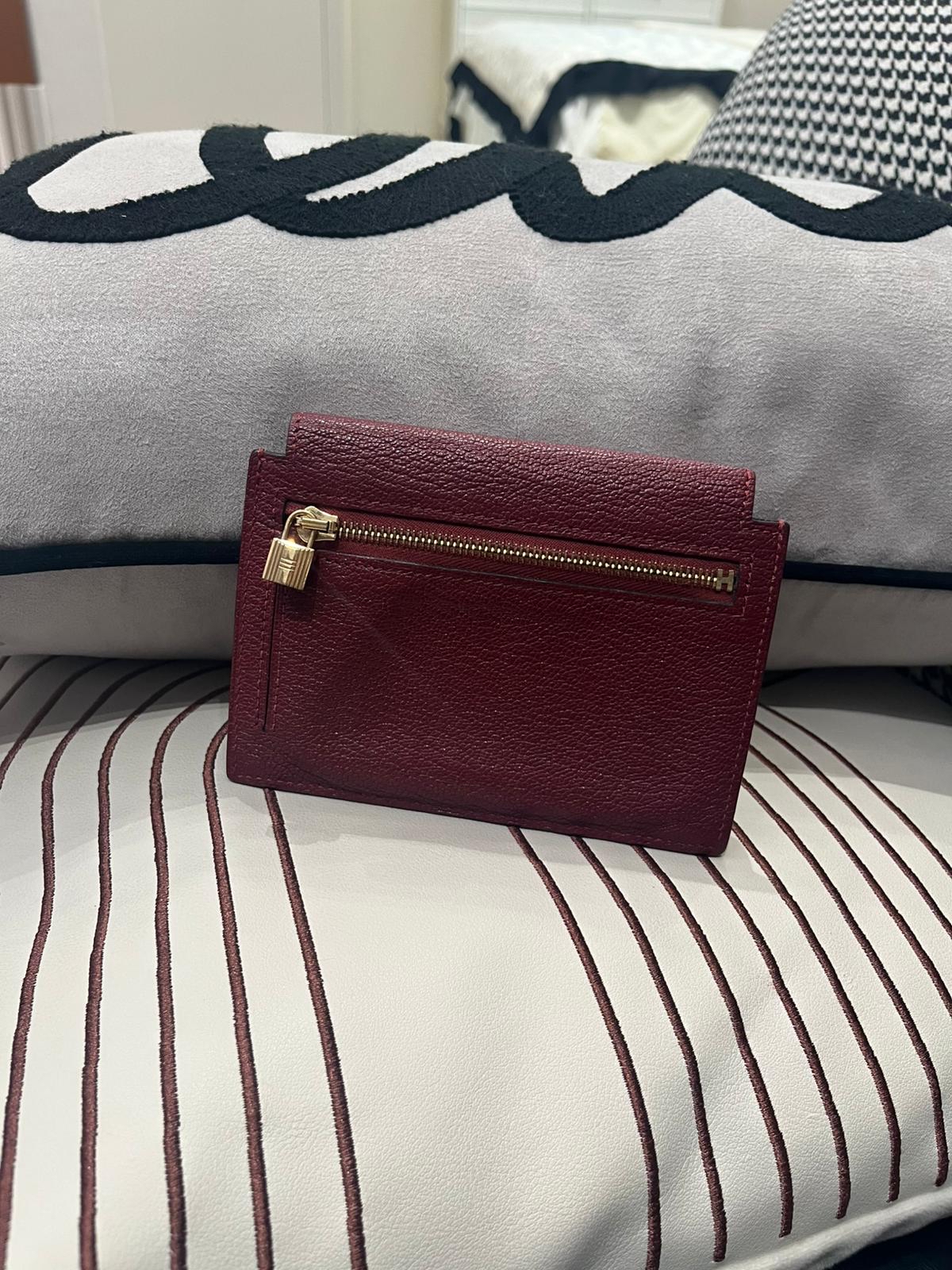 Hermes Kelly pocket Stamp Y 100%Authentic, 95%New