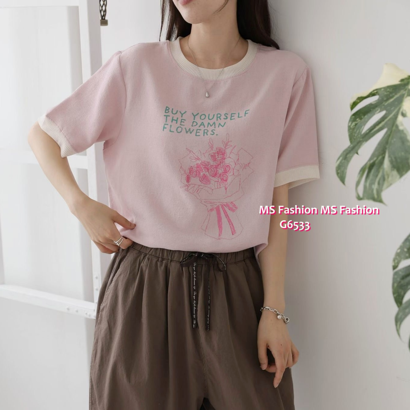 G6533 花花print字母top