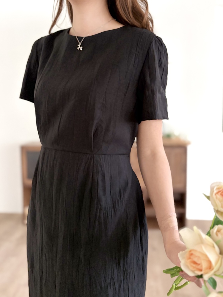 Lune Textured Dress (Black)