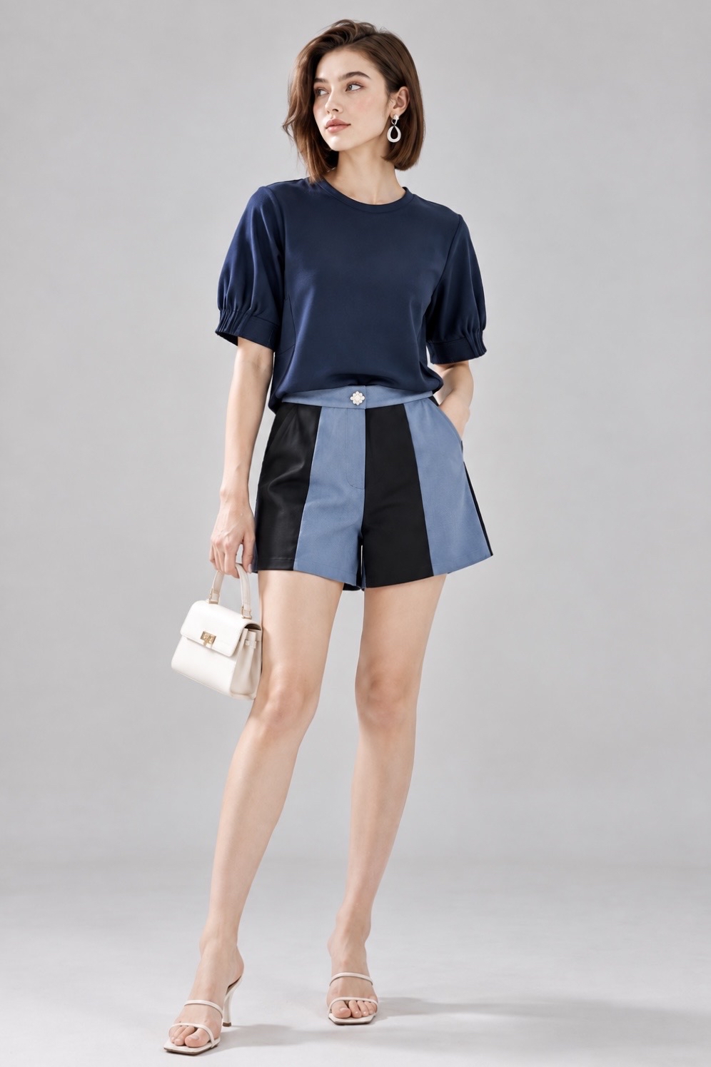 310031 Soft Puff Sleeve Knit Top