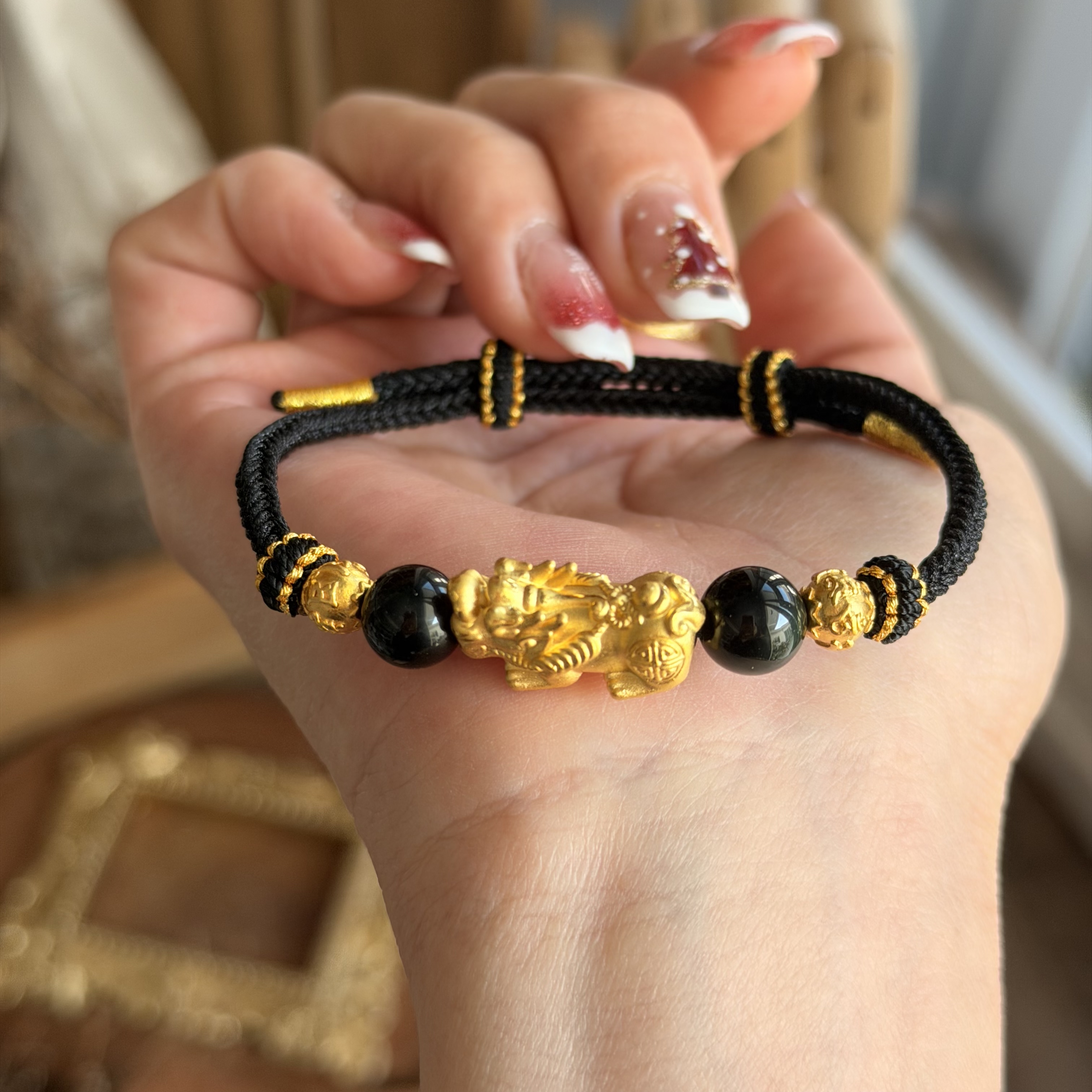 999硬金貔貅+6mm硬金金珠襯黑曜石手繩