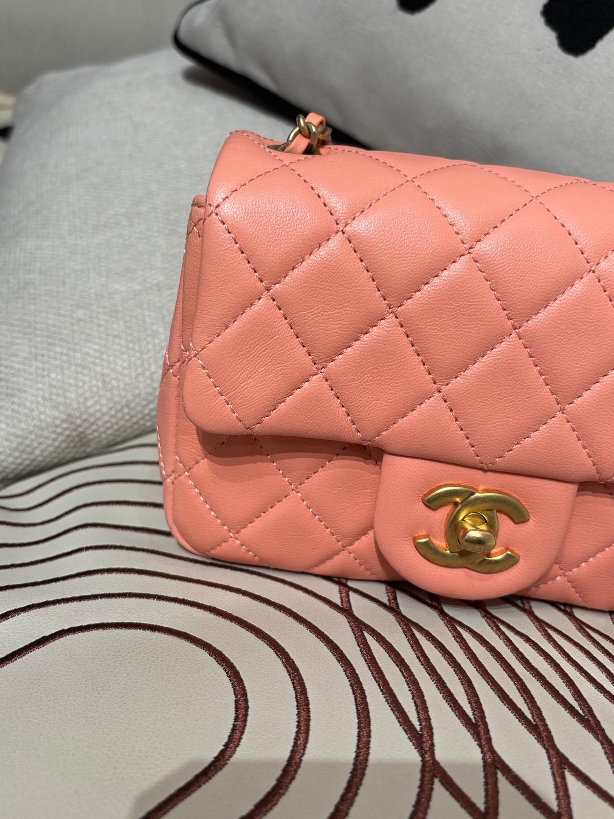 Chanel Mini Flap Bag With Pearl Crush ,金球方胖, 100%Authentic, 99%New ✅收據副本✅Dust bag✅晶片