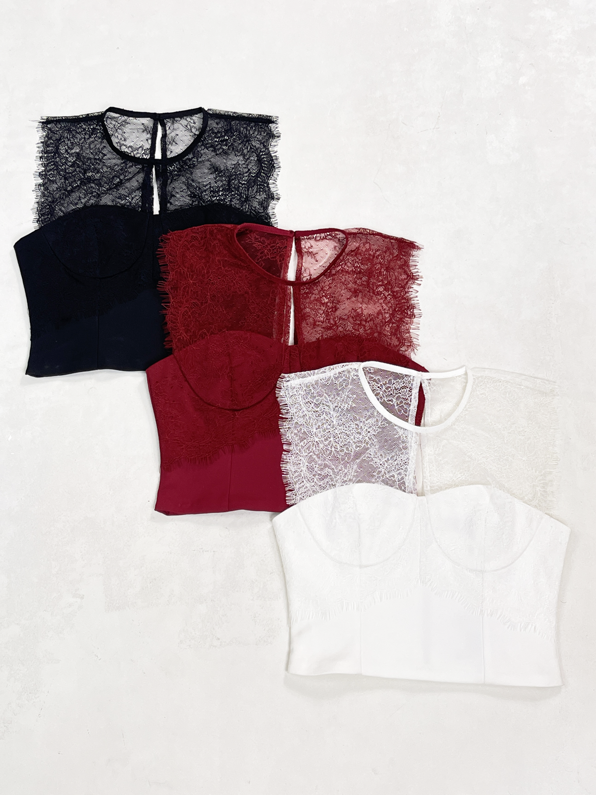 Femme Allure Lace Top M133